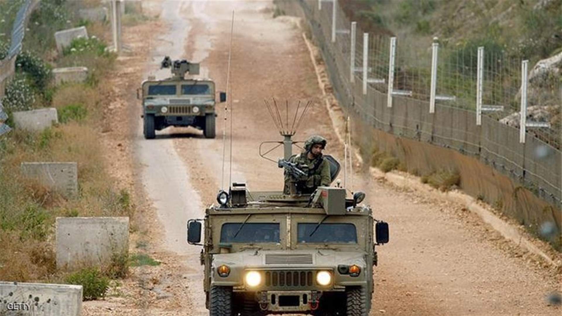 اسرائيل رفعت سواتر ترابية بالقرب من عامود التجسس شرق منتزهات الوزاني