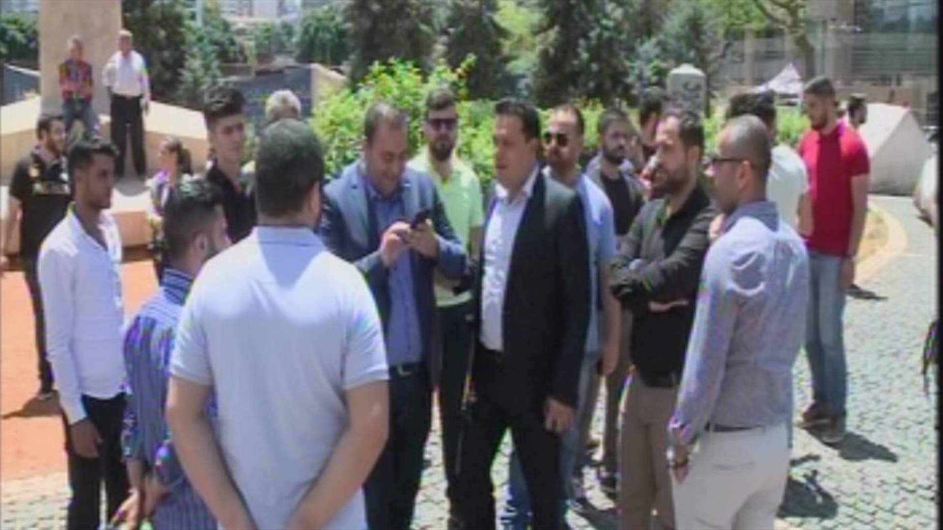 اعتصام رفضا لاقرار خطة الكهرباء في الغرف السوداء