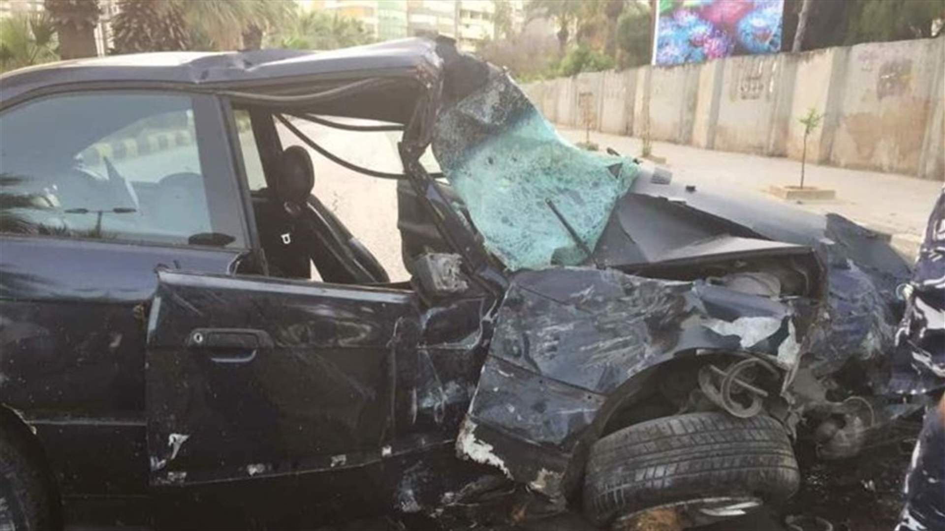 بالصورة - قتيل وجريحان في حادثي سير امام الكواليتي ان وابي سمرا