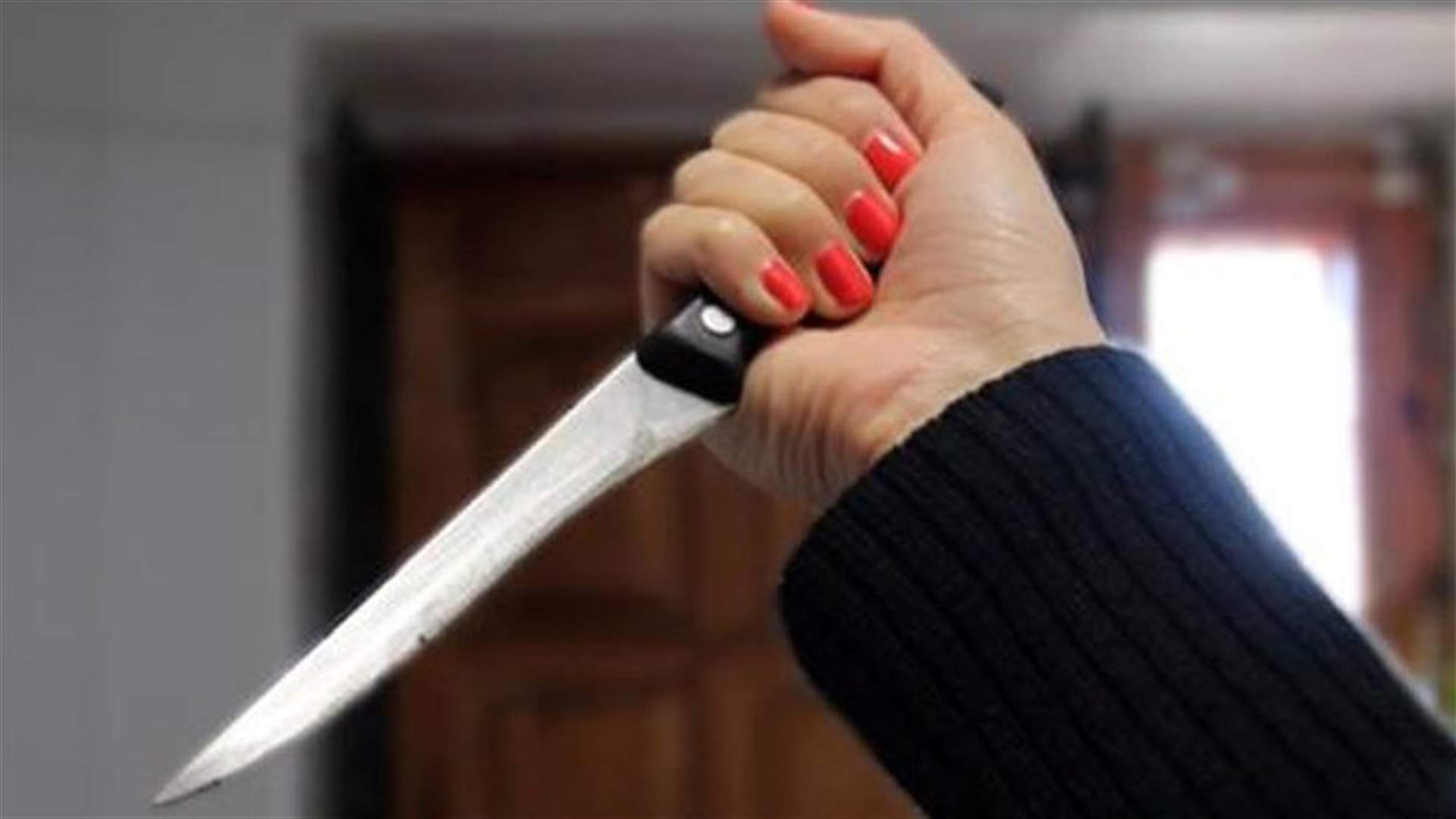 في طرابلس... ضربها زوجها فطعنته بخاصرته