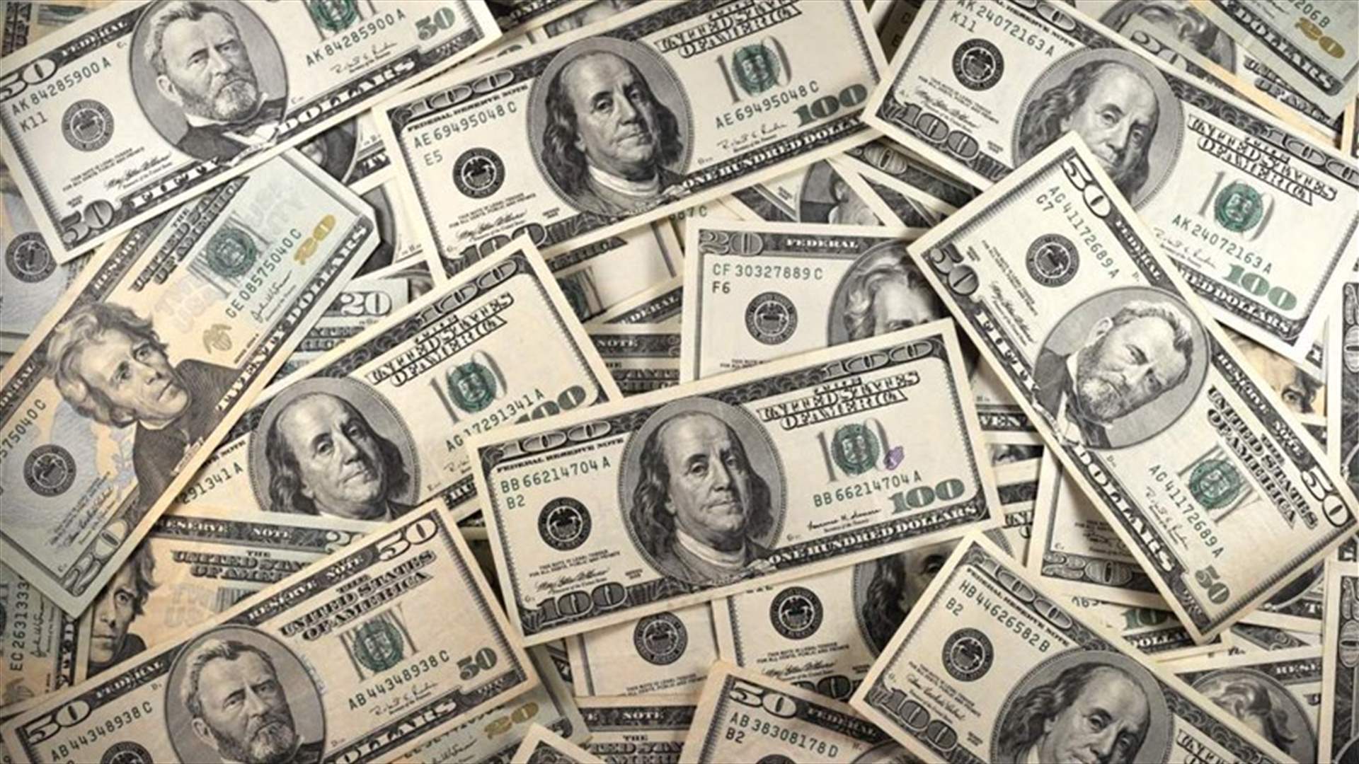 وجد 200 مليون دولار في حسابه المصرفي... لن تصدقوا ماذا فعل بالمبلغ!