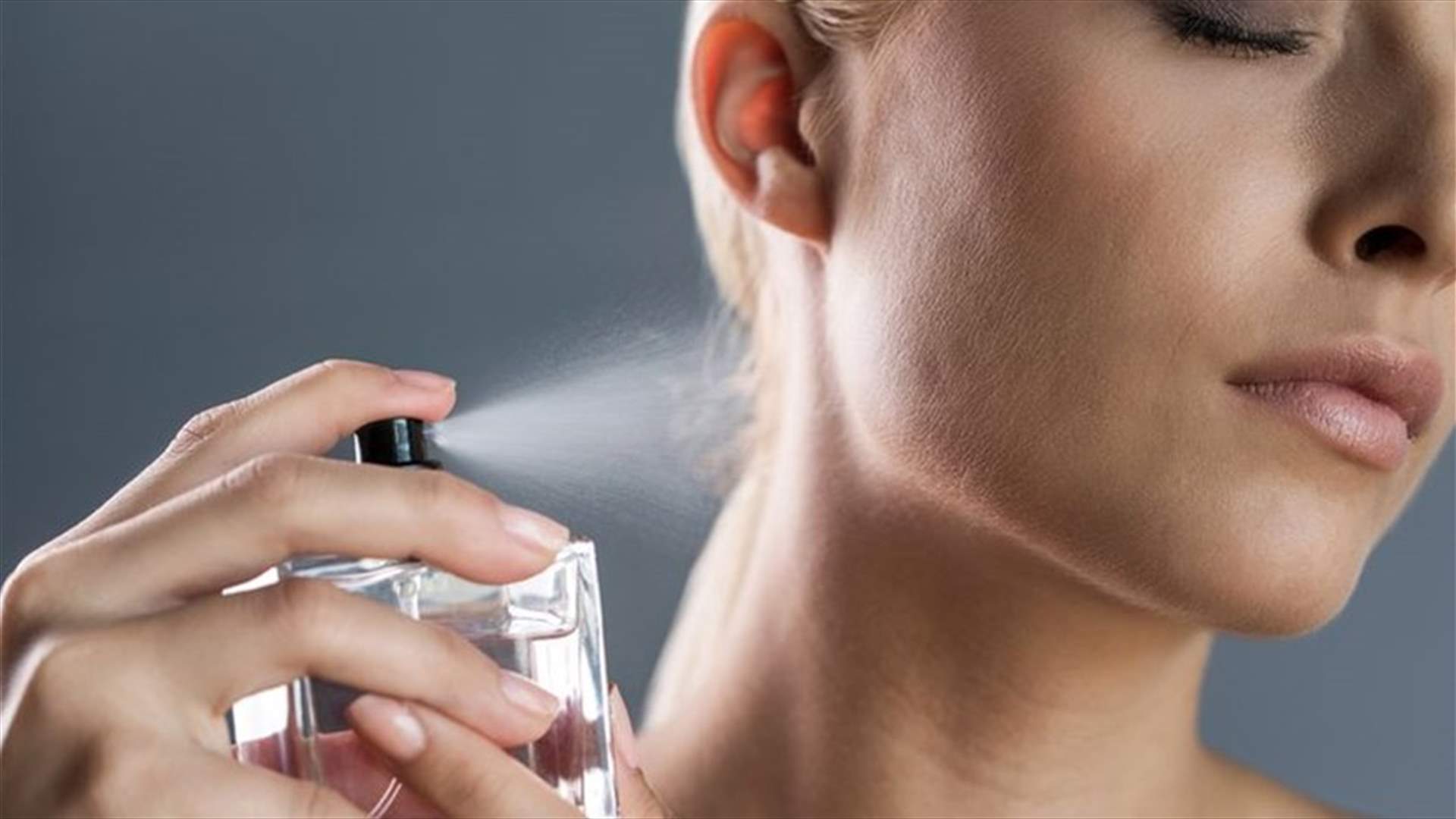 لماذا لا ينبغي تخزين زجاجات العطر في الحمام؟