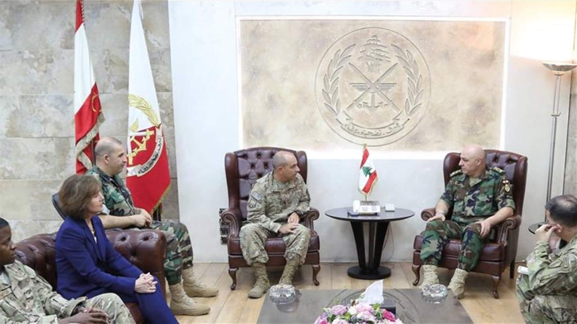 قائد القوات الجوية في القيادة الوسطى الأميركية طمأن عون