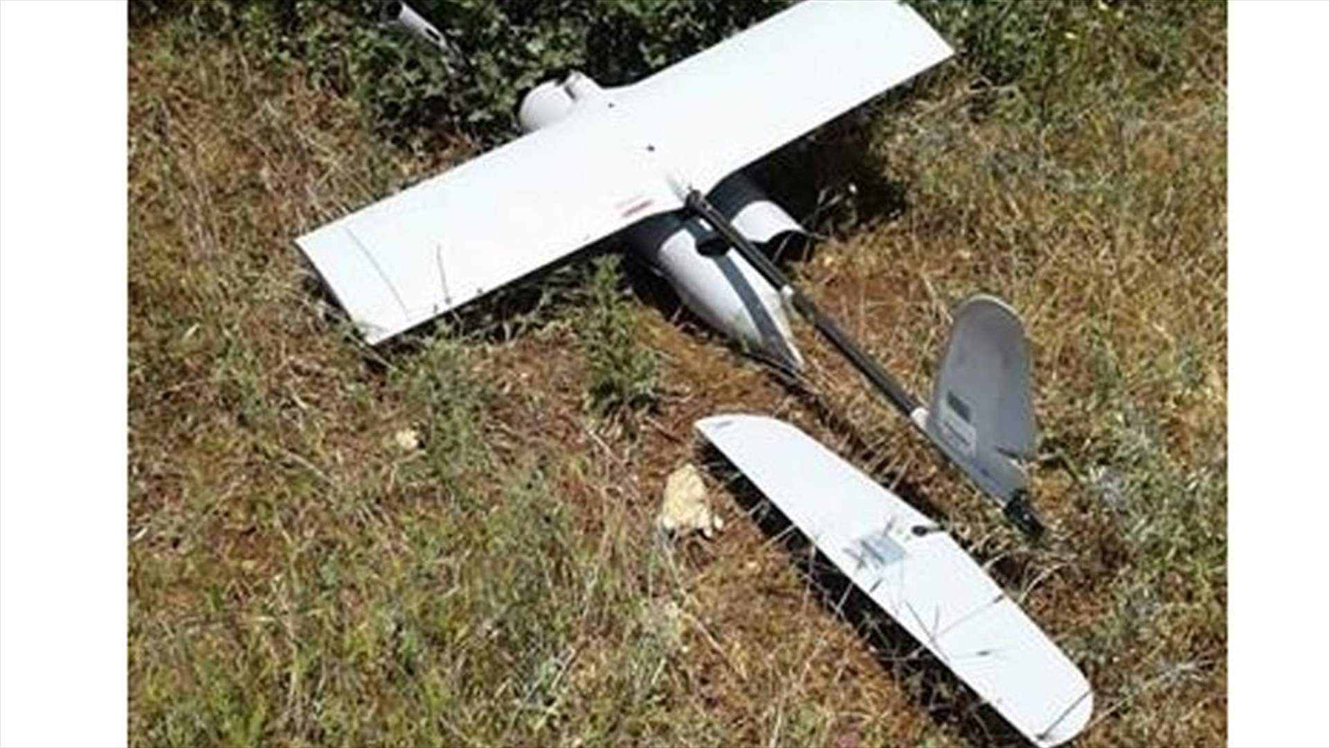 [PHOTO] Israeli reconnaissance drone crashes in south Lebanon