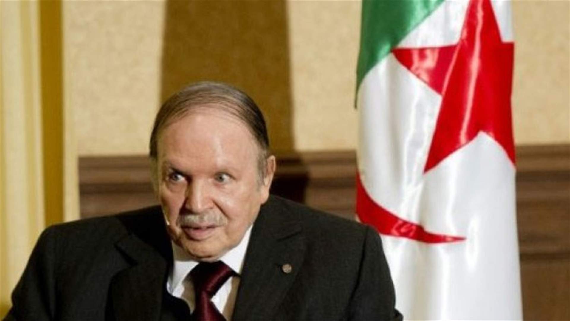 اقالة وزير السياحة بعد 3 أيام على تعيينه