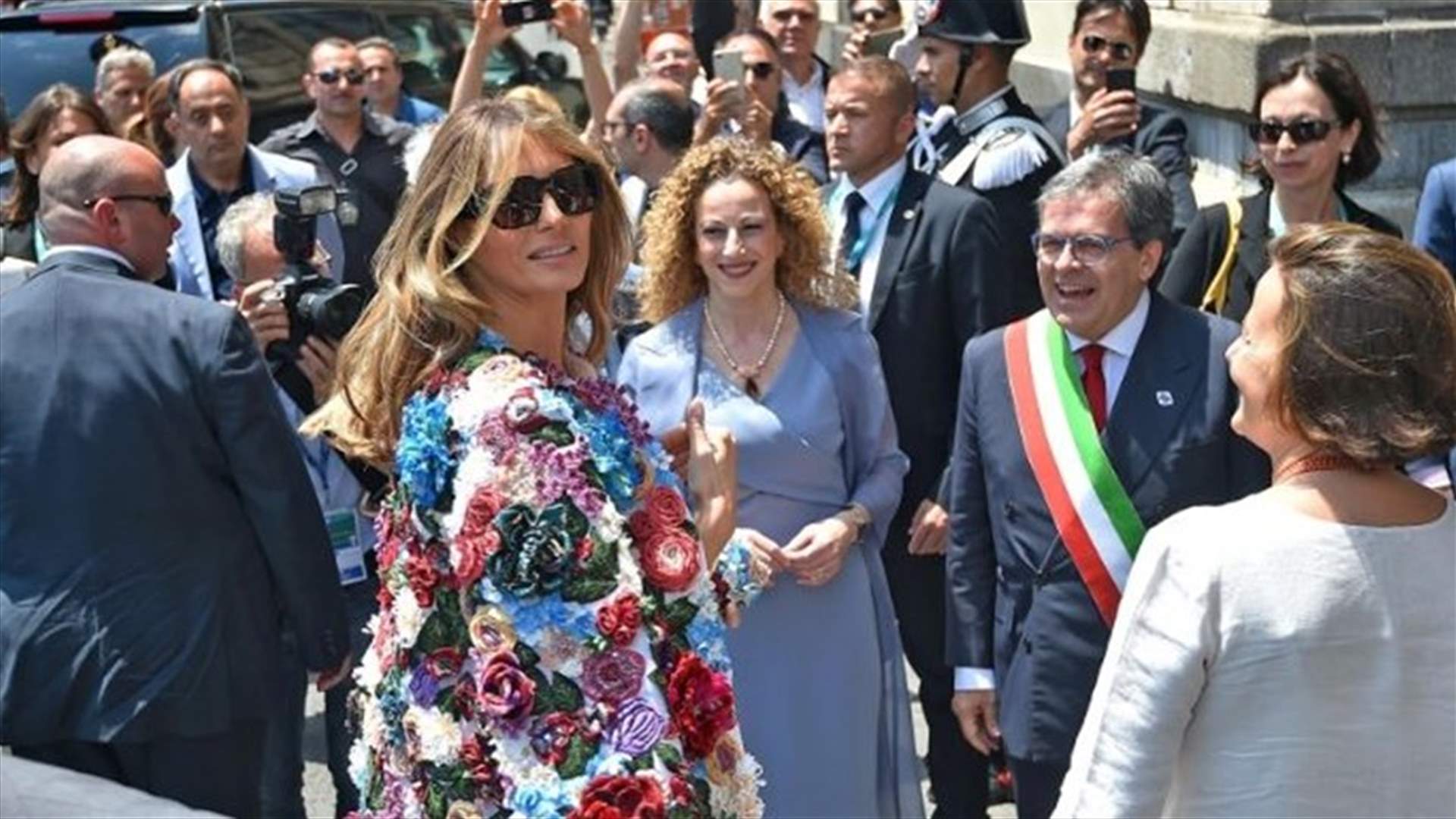 بالصور: سترة ميلانيا ترامب قد تكون الأغلى في العالم... إليكم سعرها!