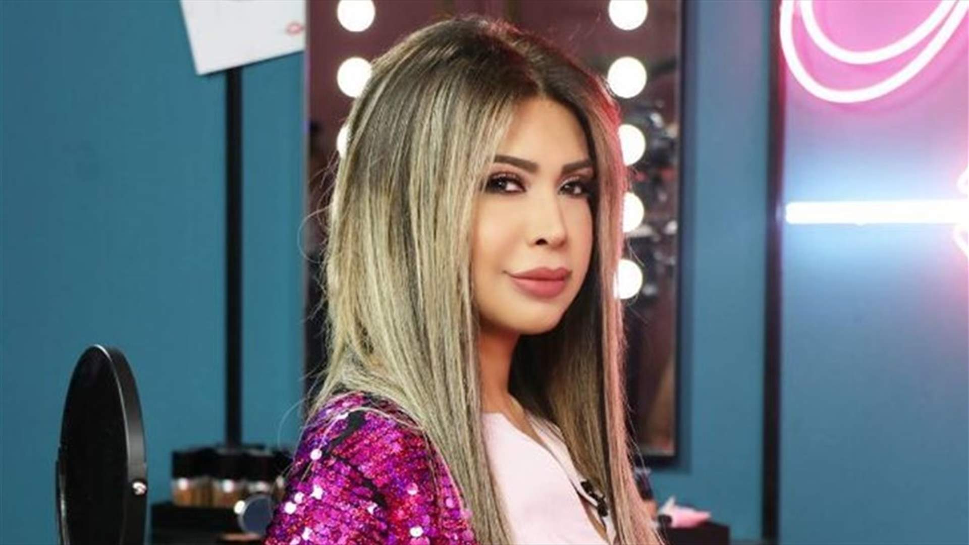 تيا ديب نسخة عن والدتها نوال الزغبي في 3 صور
