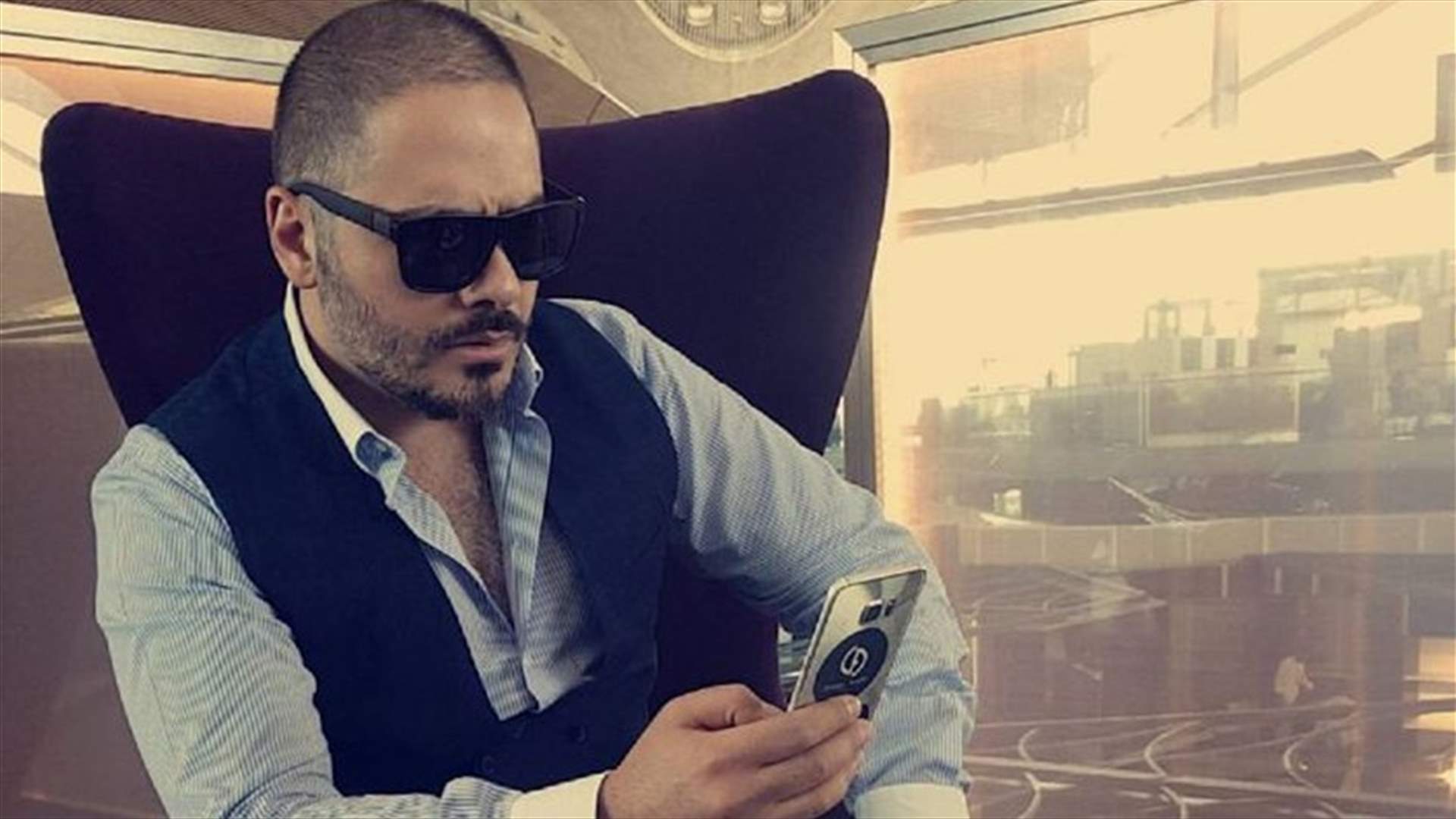 بالصورة: بعد شطب الحاجب.. رامي عياش يُطلق موضة اللحية المشطوبة