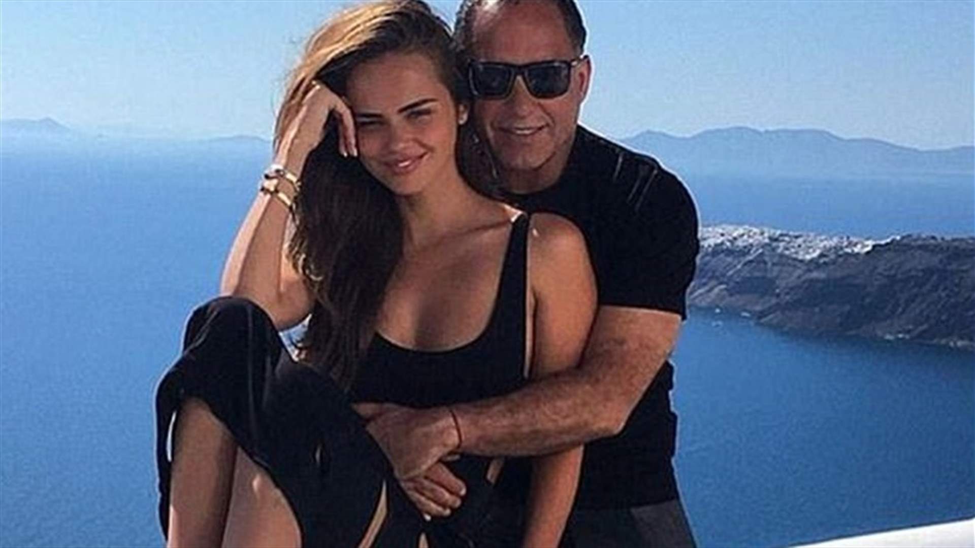 بالفيديو- مفاجأة من رجل اعمال مصري لزوجته عارضة الأزياء الشهيرة...ولكن!