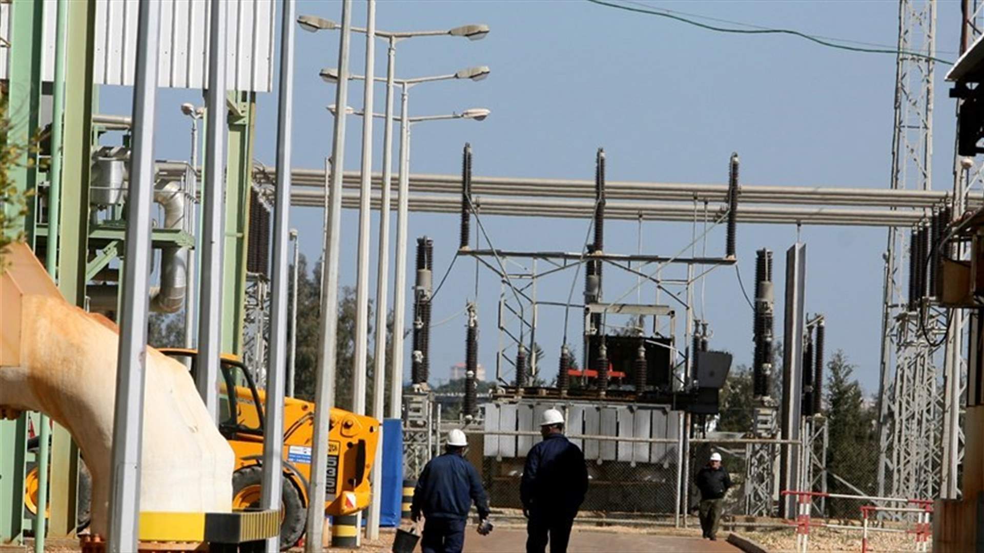 Israel reduces power supply to Gaza, as Abbas pressures Hamas