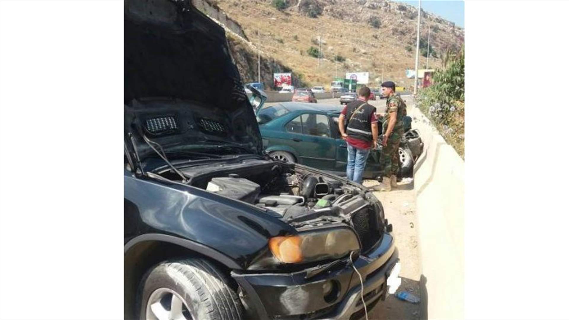 قتيل وجريحان بحادث على اوتوستراد الجية