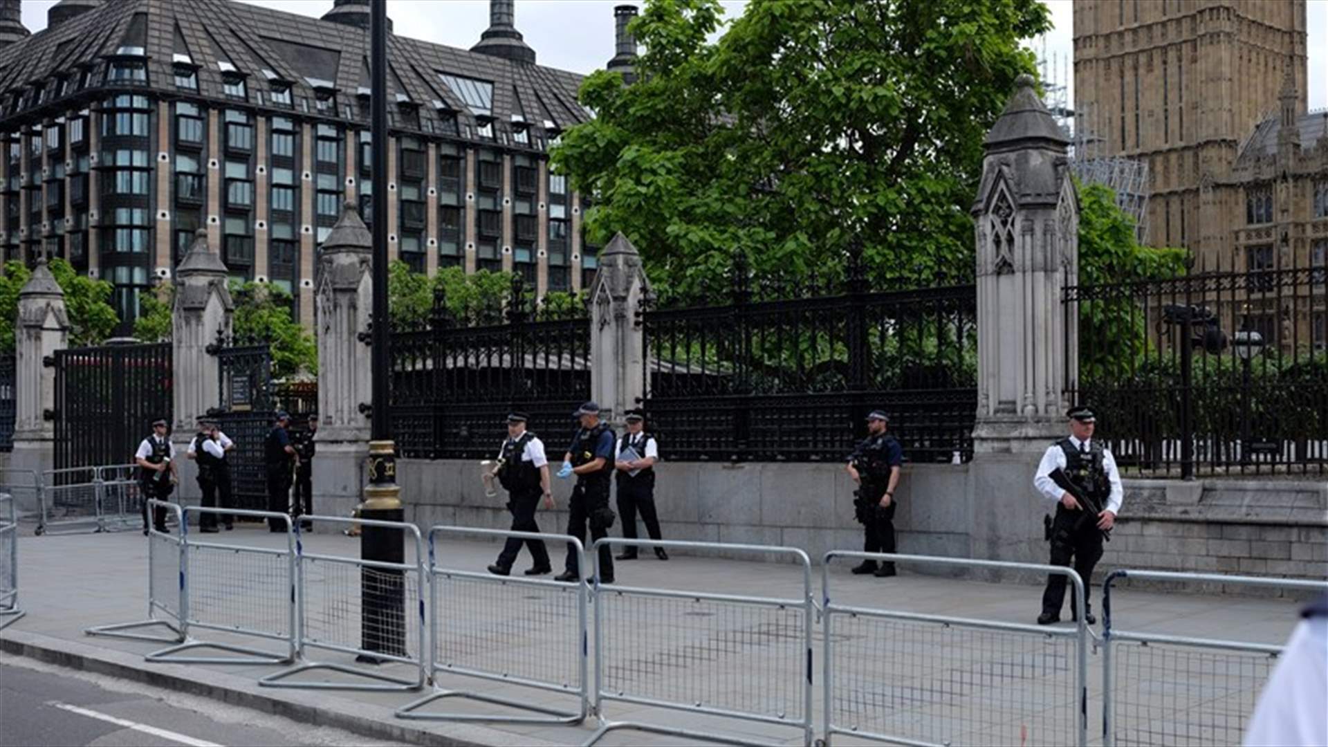 Armed police fire stun gun at knife-wielding man near British parliament