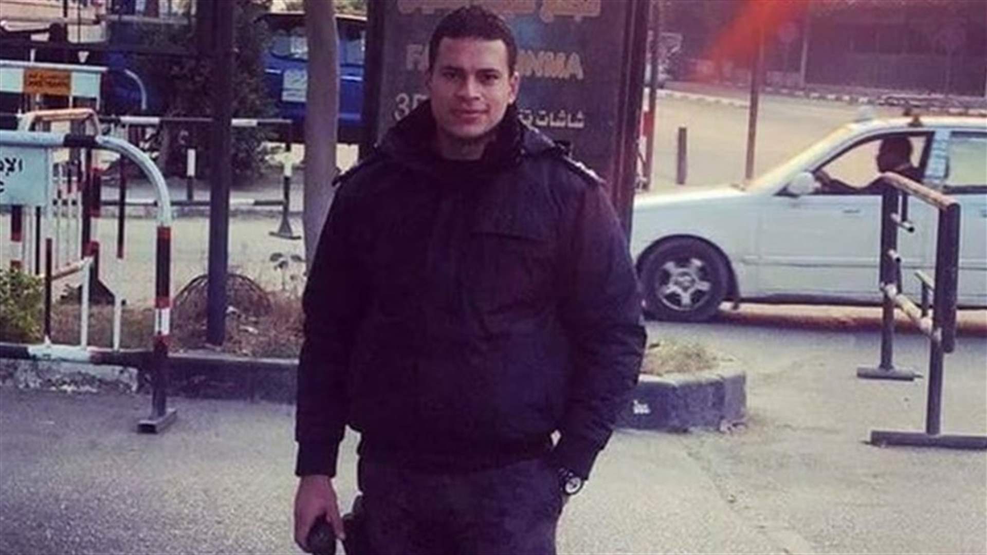 Roadside explosion in Cairo kills Egyptian policeman