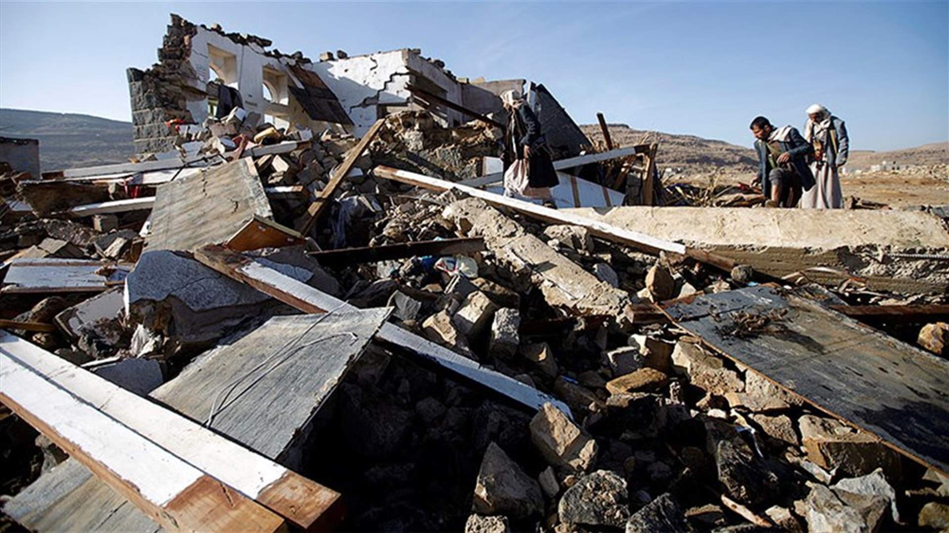 Twenty five killed in Saudi air strikes on Yemen market- health official