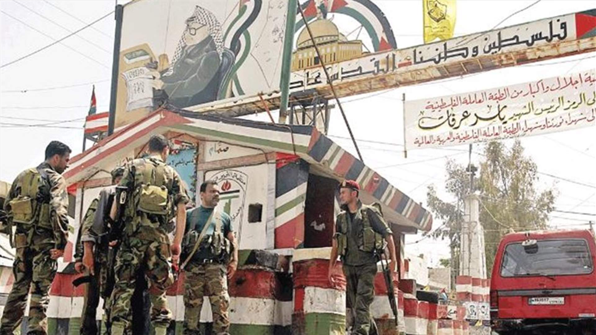 جريح باشكال تخلله اطلاق نار في عين الحلوة