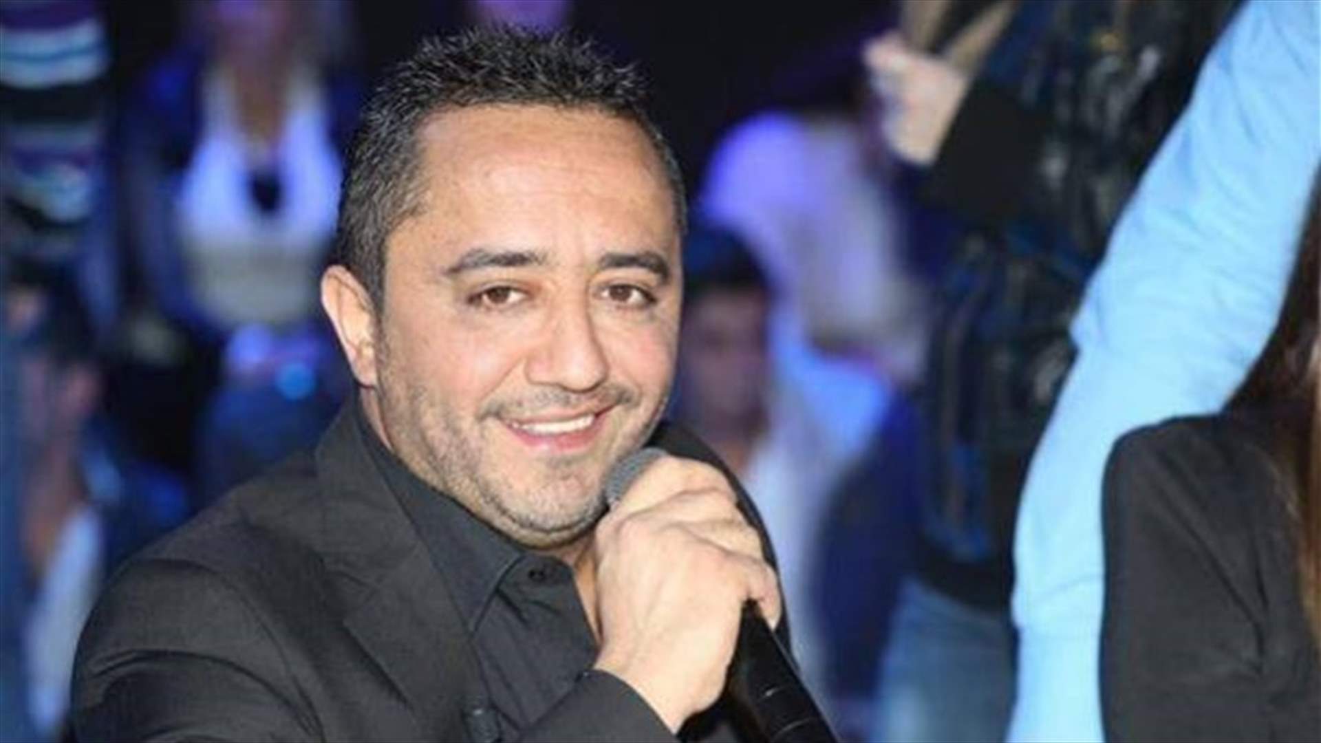 صور نادرة لعلي الديك مع والديه... تعرفوا إليهما!