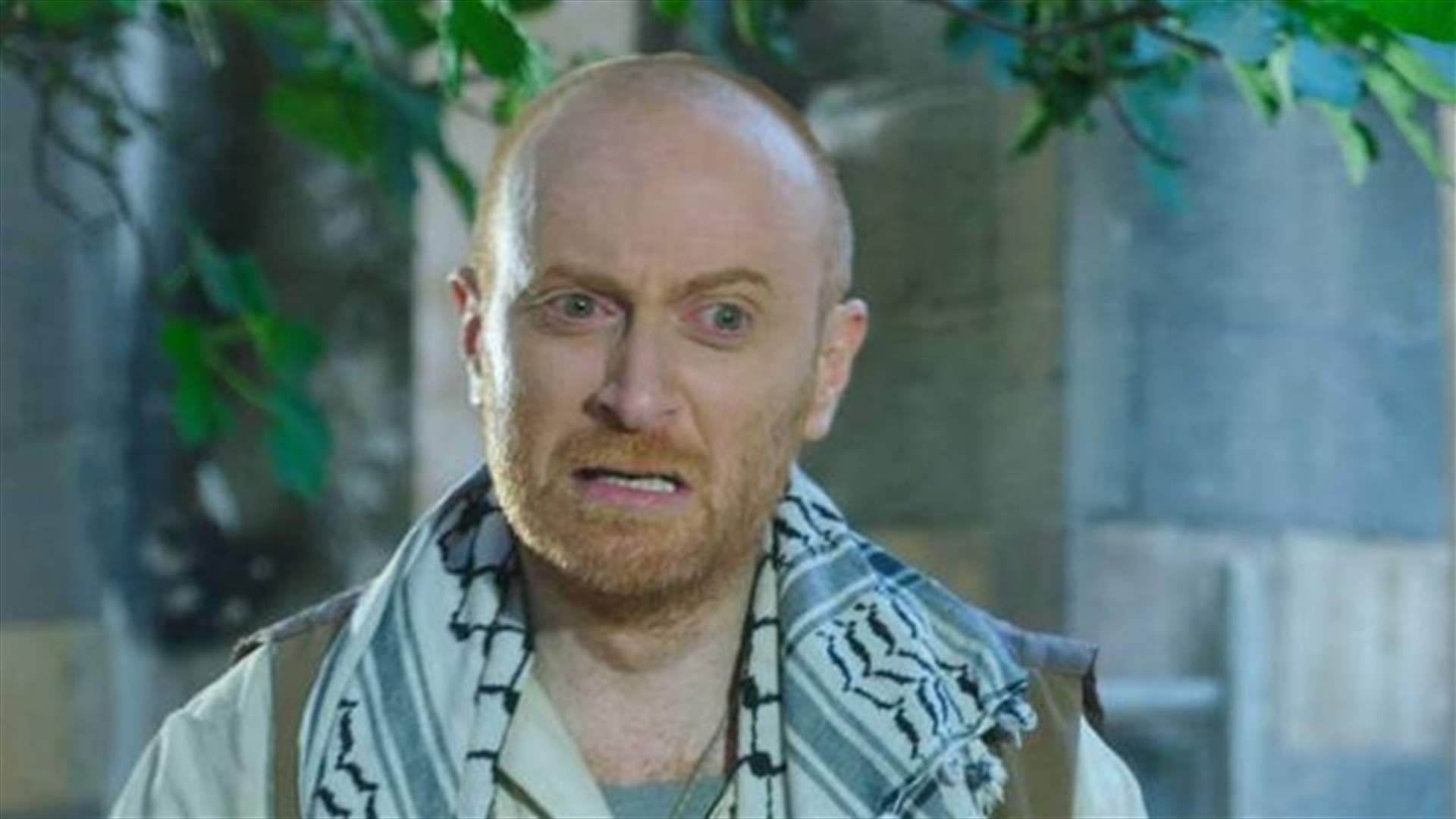شاهدوا الشبه بين "النمس" نجم باب الحارة وشقيقته!