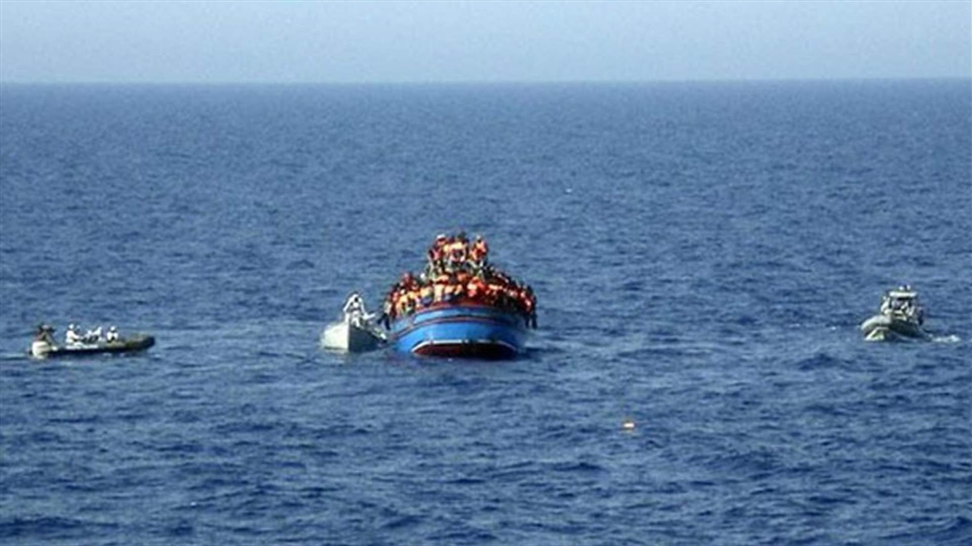 إنقاذ 200 مهاجر قبالة ساحل إسبانيا