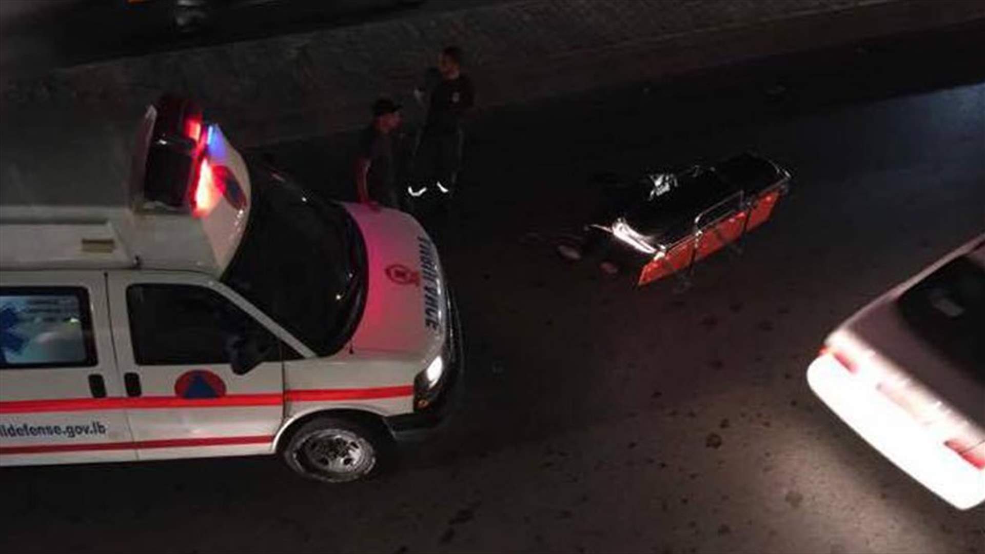 بالصورة- قتيل بحادث سير على اوتوستراد المدينة الرياضية