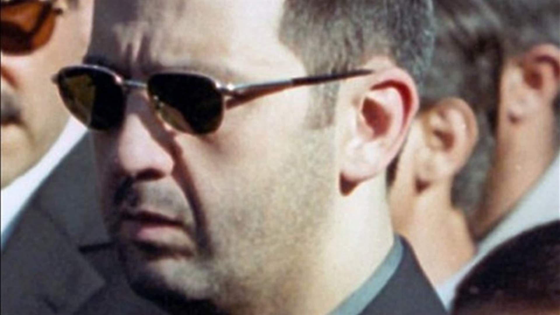 بالصور - هذا ماهر الأسد... وهذه رِجلاه
