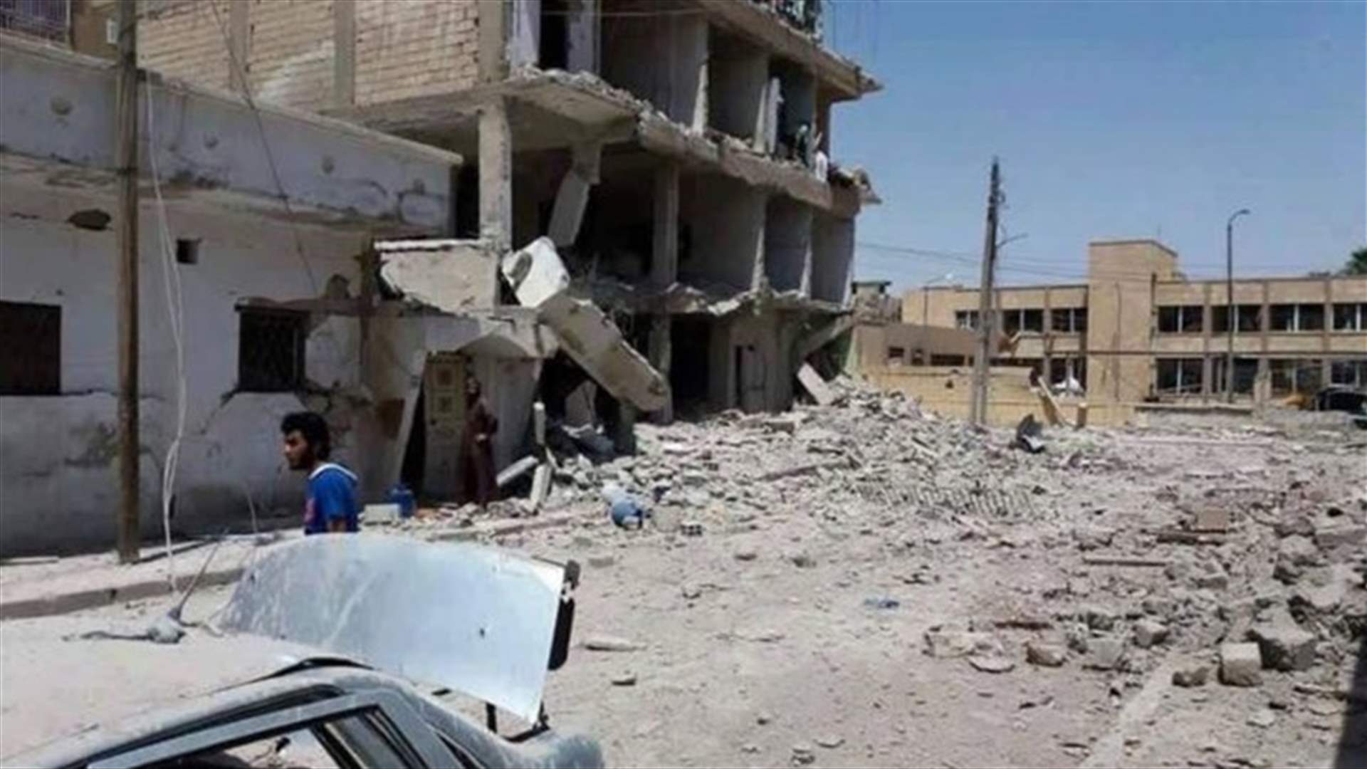 Islamic State counter attack causes fierce clashes in Syria's Raqqa