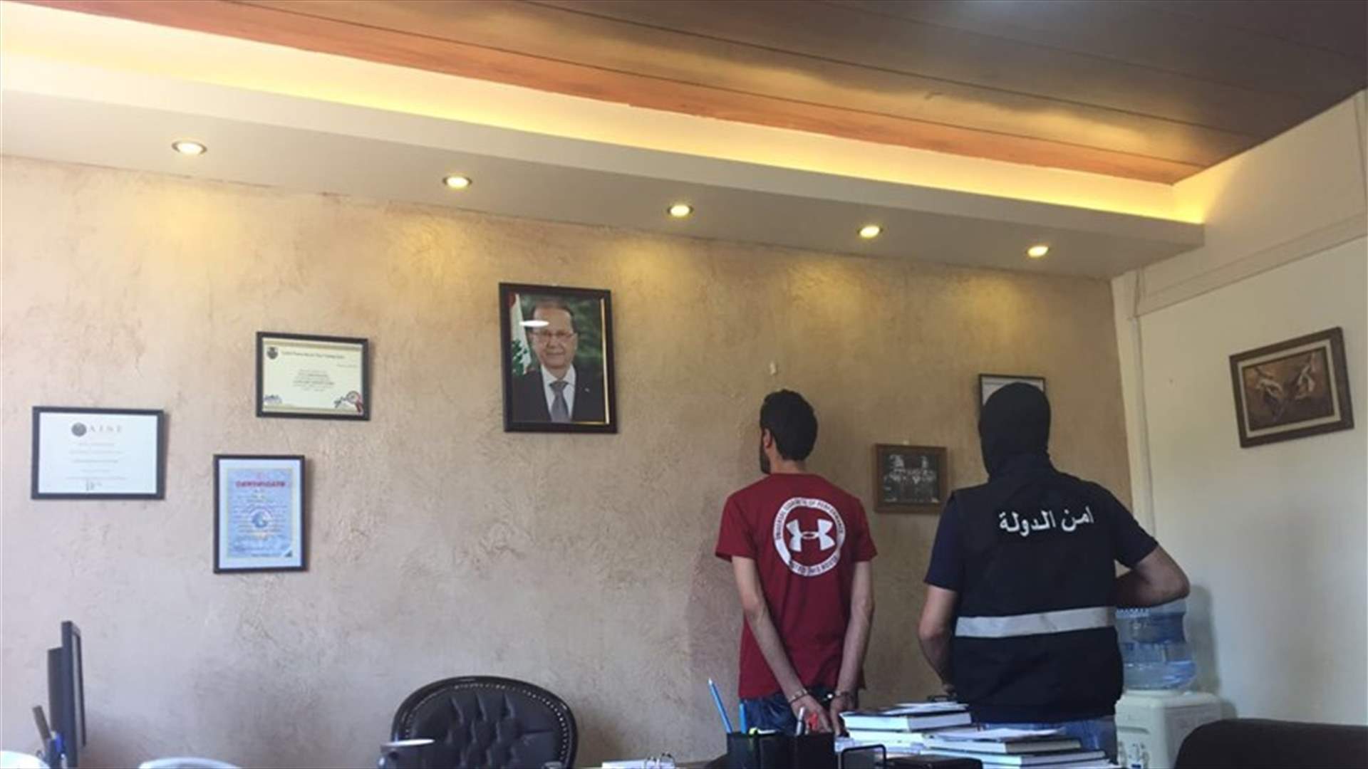 توقيف مروج عملة مزيفة في رياق