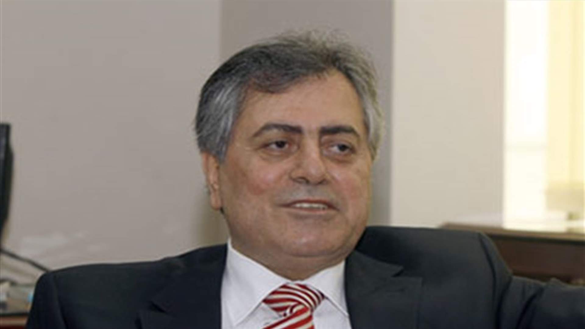 السفير السوري لـ"الأخبار": نرفض الوساطة مع لبنان لحلّ أزمة النزوح