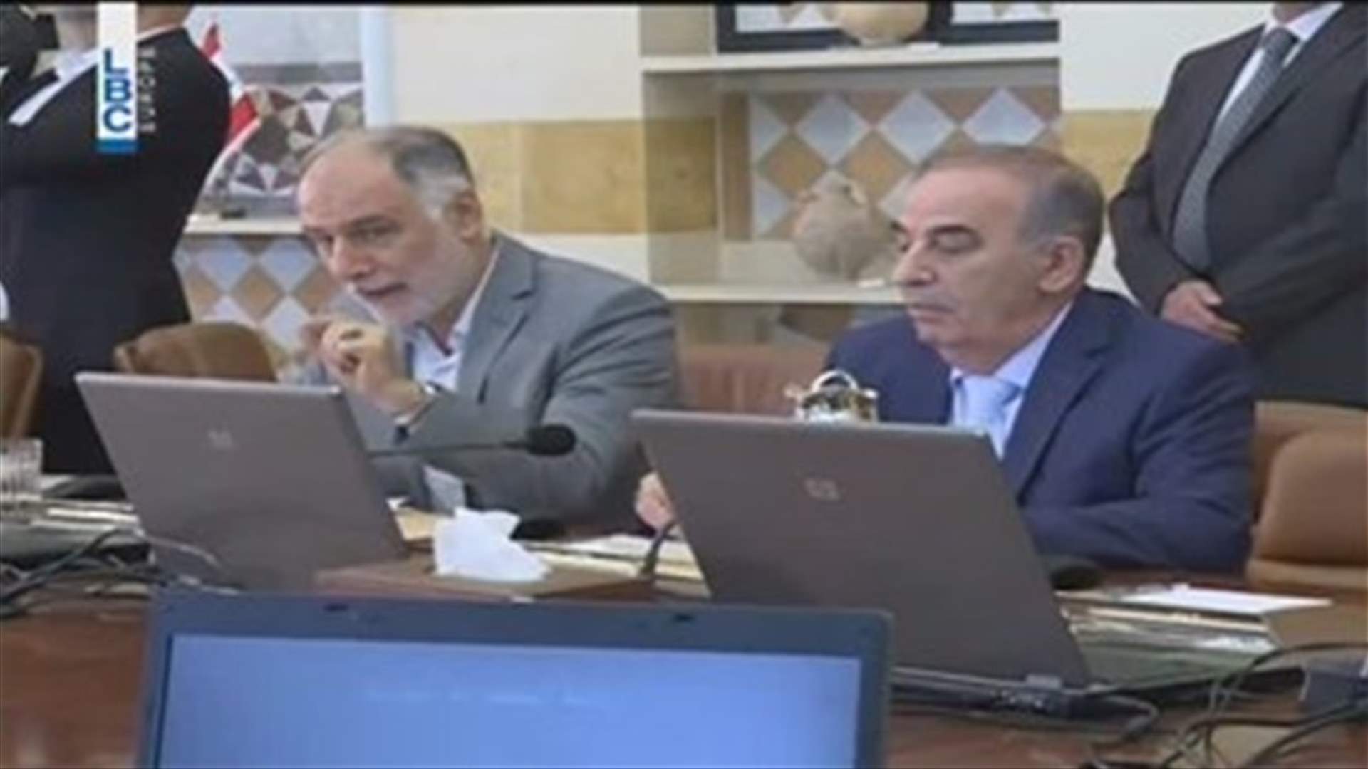هكذا بدت نقاشات جلسة الحكومة...وهذا ما طالب به وزير المال
