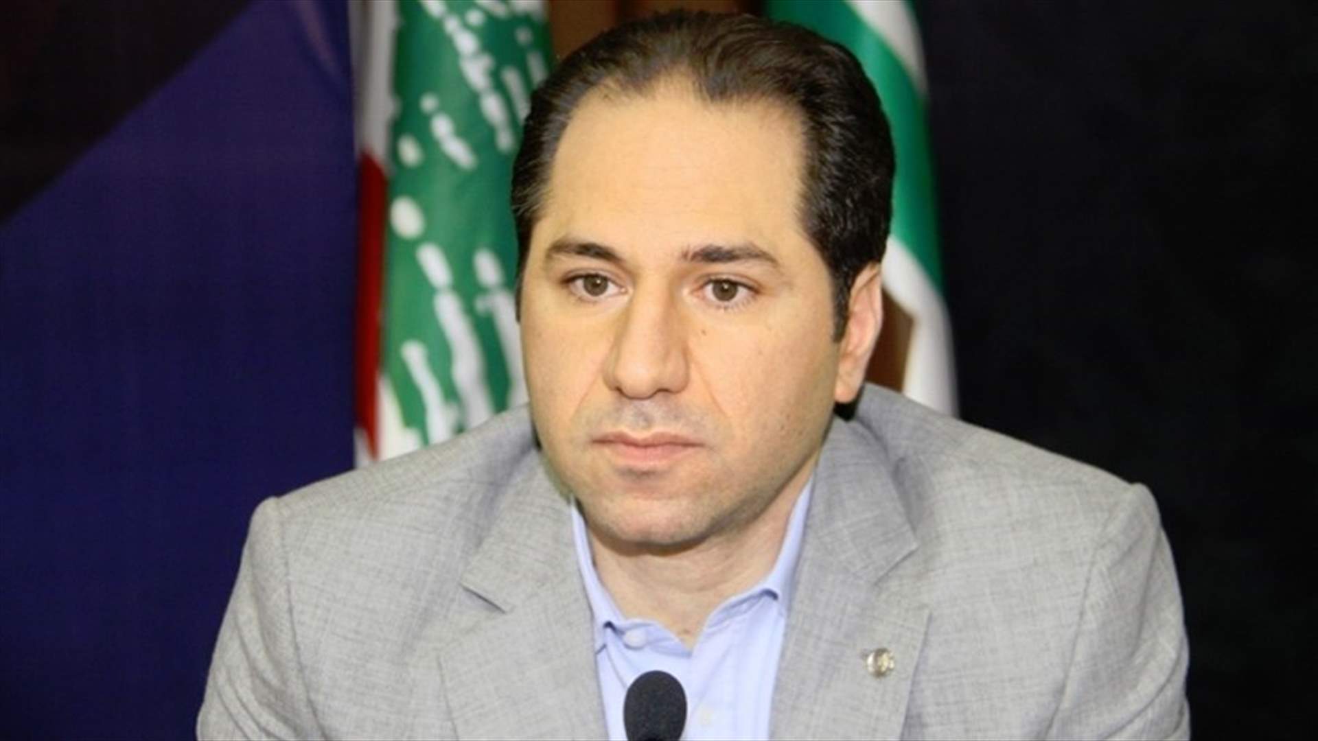 الجميل للمشنوق: ثورة على من؟