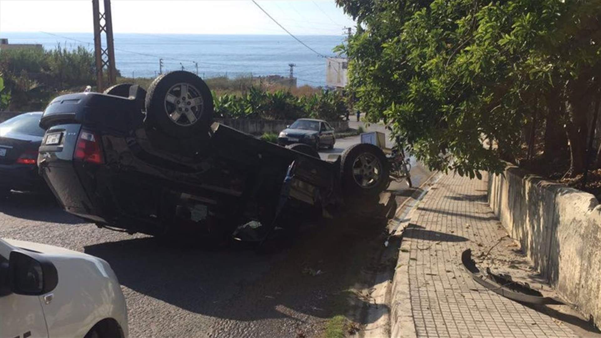 جريحة بانقلاب سيارة في العقيبة