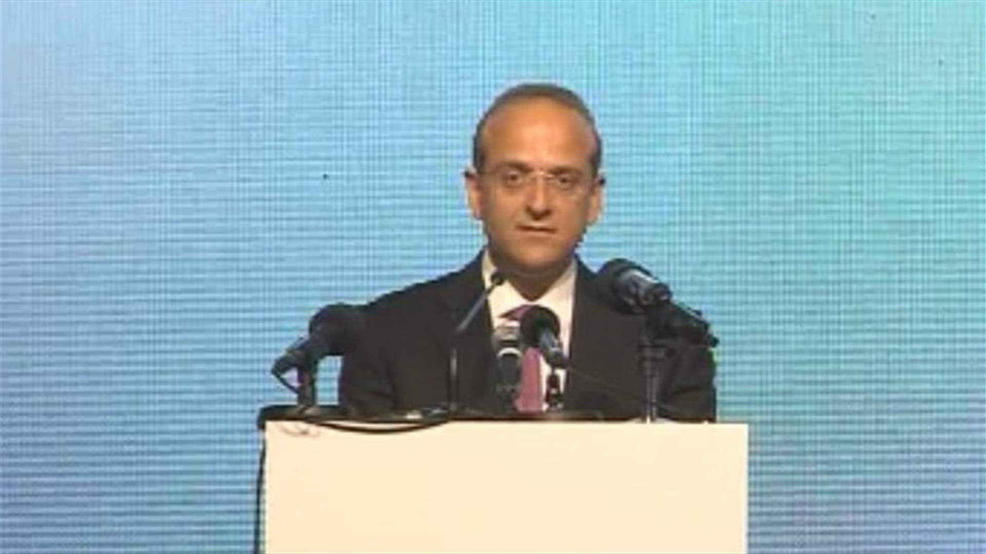 Economy Minister calls for a well-defined economic plan