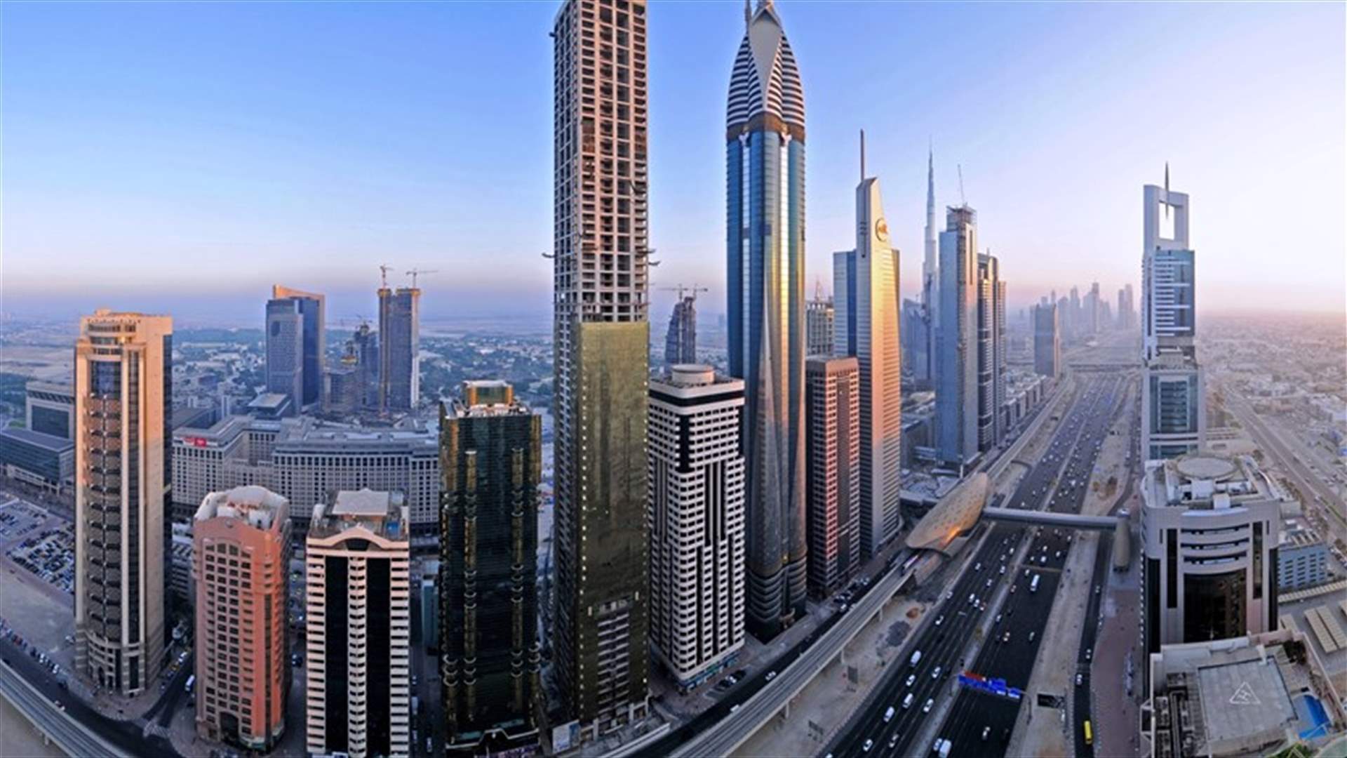 في دبي...صحافي يقتل زوجته بمطرقة