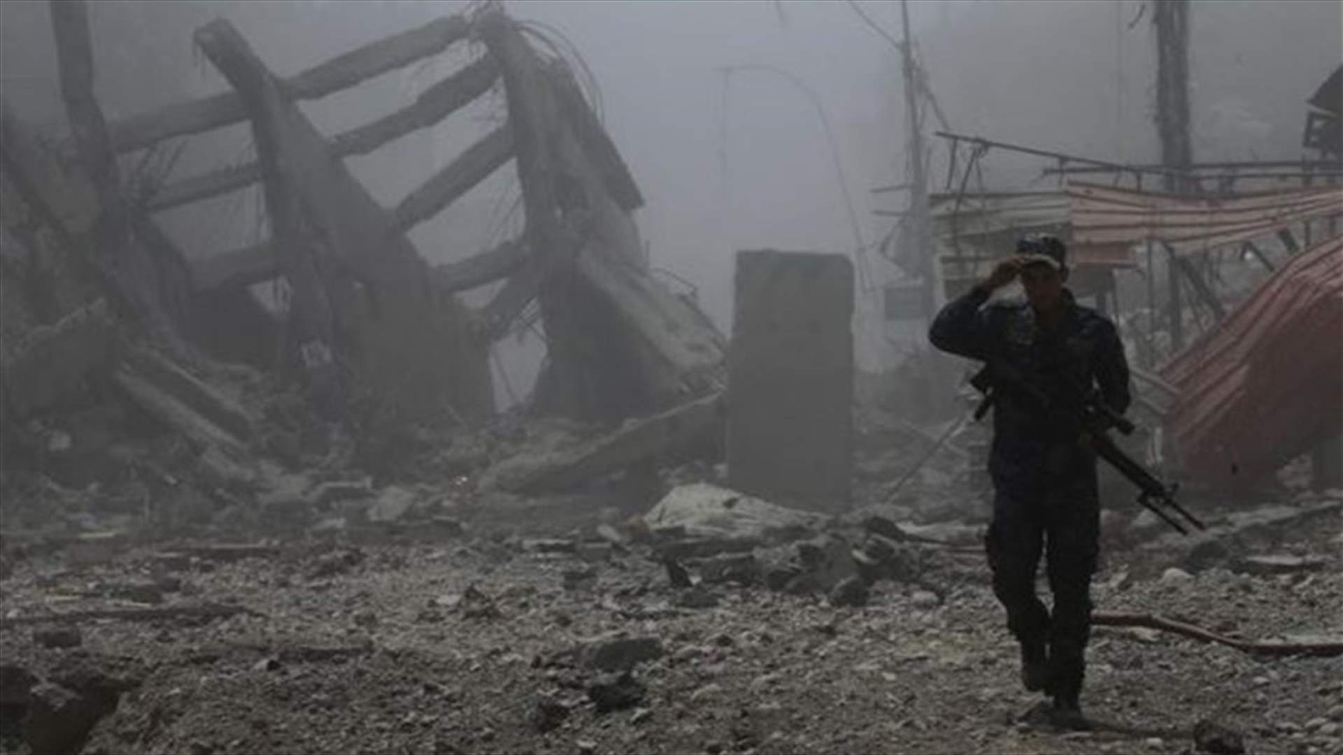 Islamic State tightens grip on village near Mosul after defeat