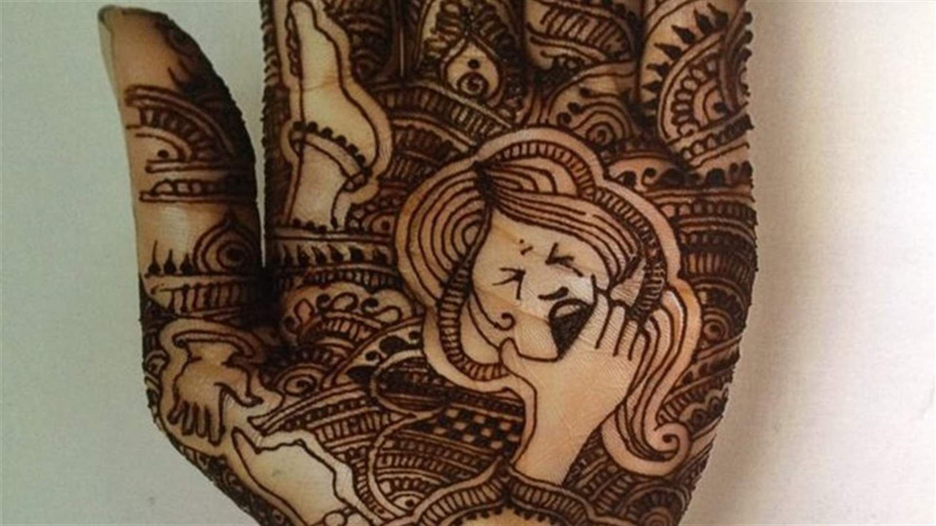 تأخرت في تقديم العشاء... فقتلها