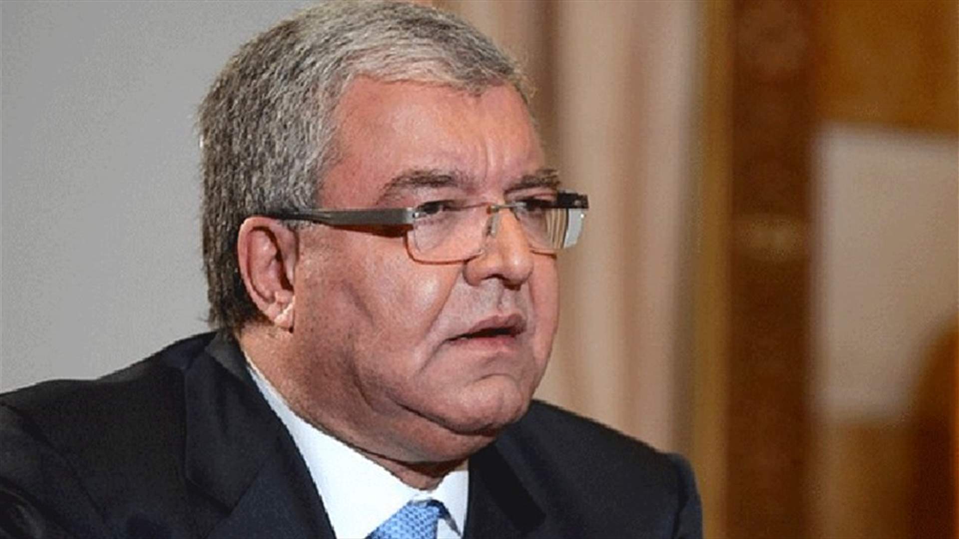 هذا ما قرره المشنوق بشأن طلب التظاهر...