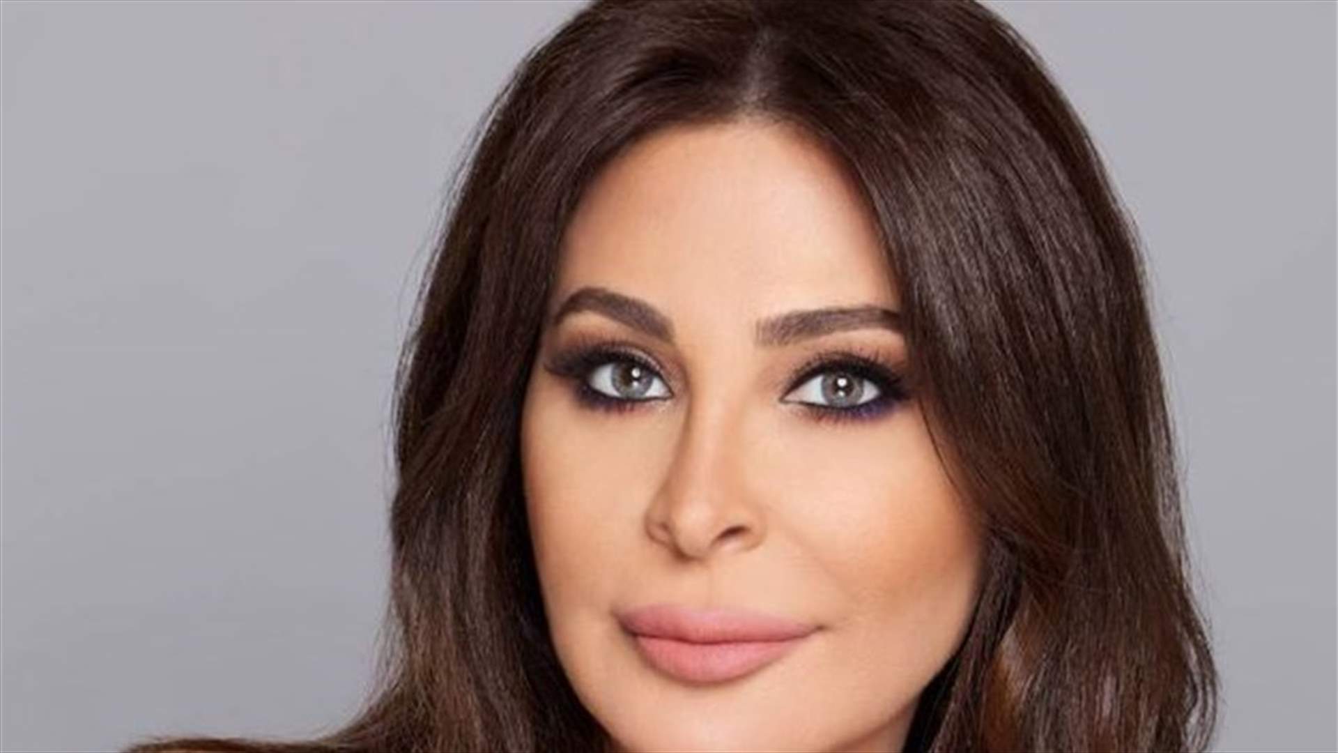 إليسا تغزو الإنترنت بـ3 أحرف.. والسبب عجوز شتمت اللبنانيين