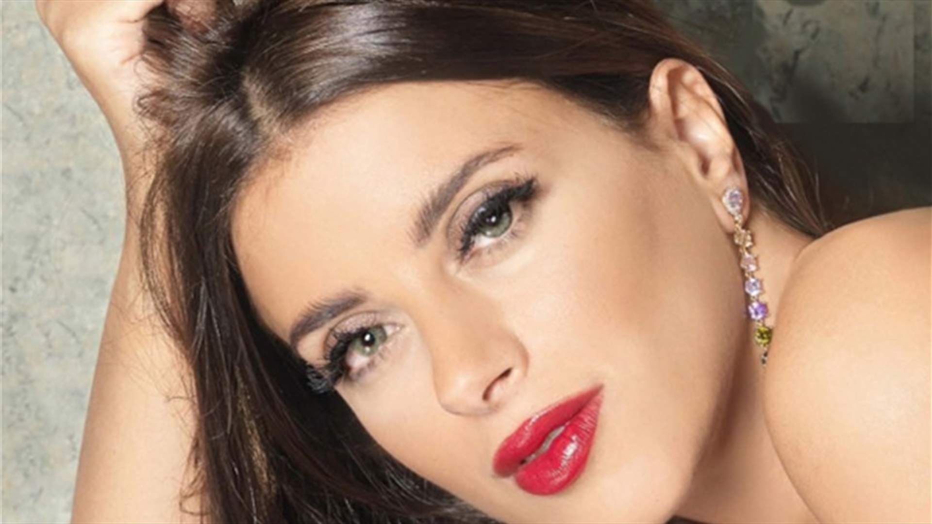 بالصور - ابنة دانييلا سمعان نسخة عن أمها... جمالها يخطف الأنفاس!