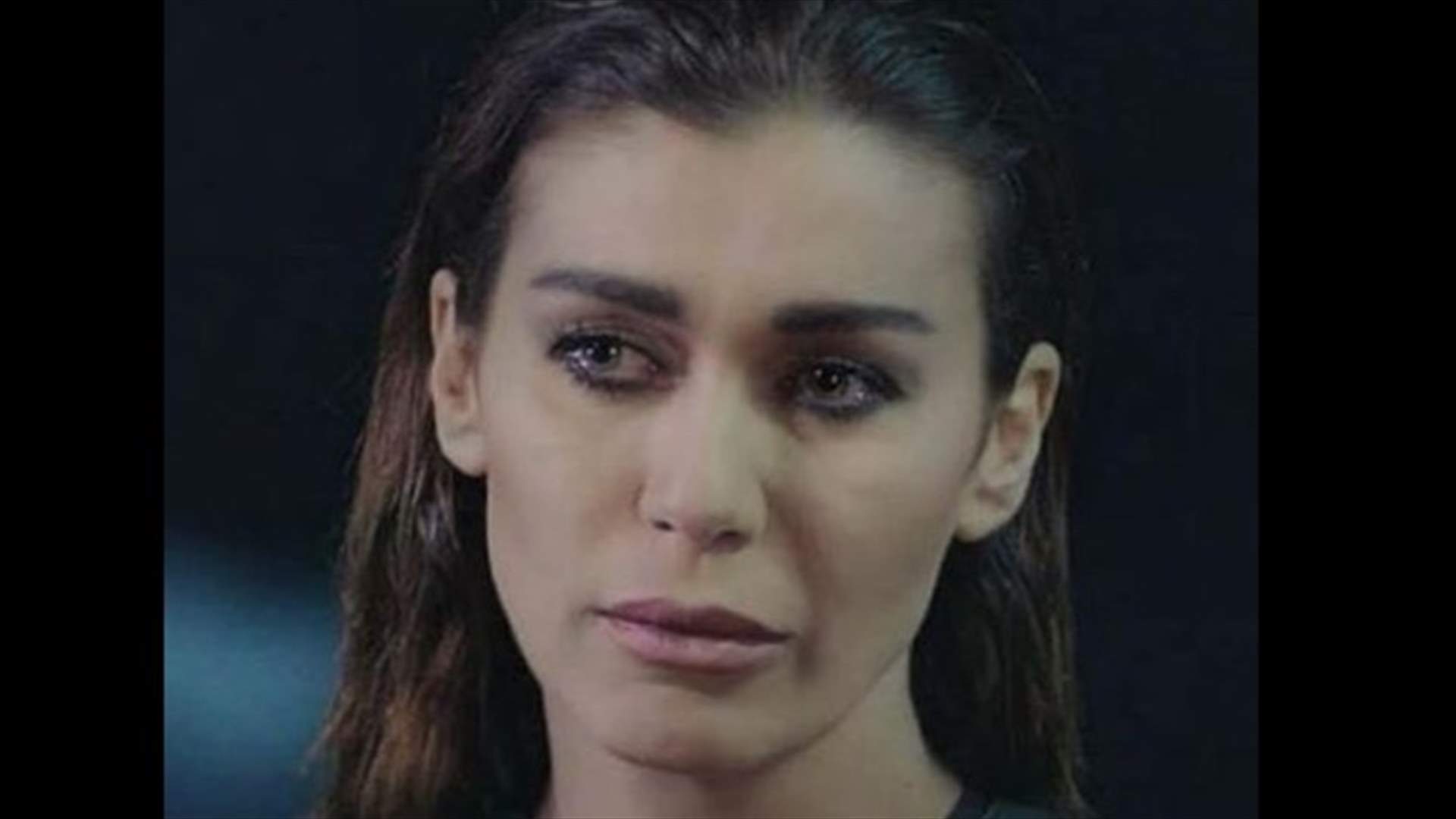 بالصوت: تهديدات لنادين الراسي.. "شي بيوقّف شعر الراس"