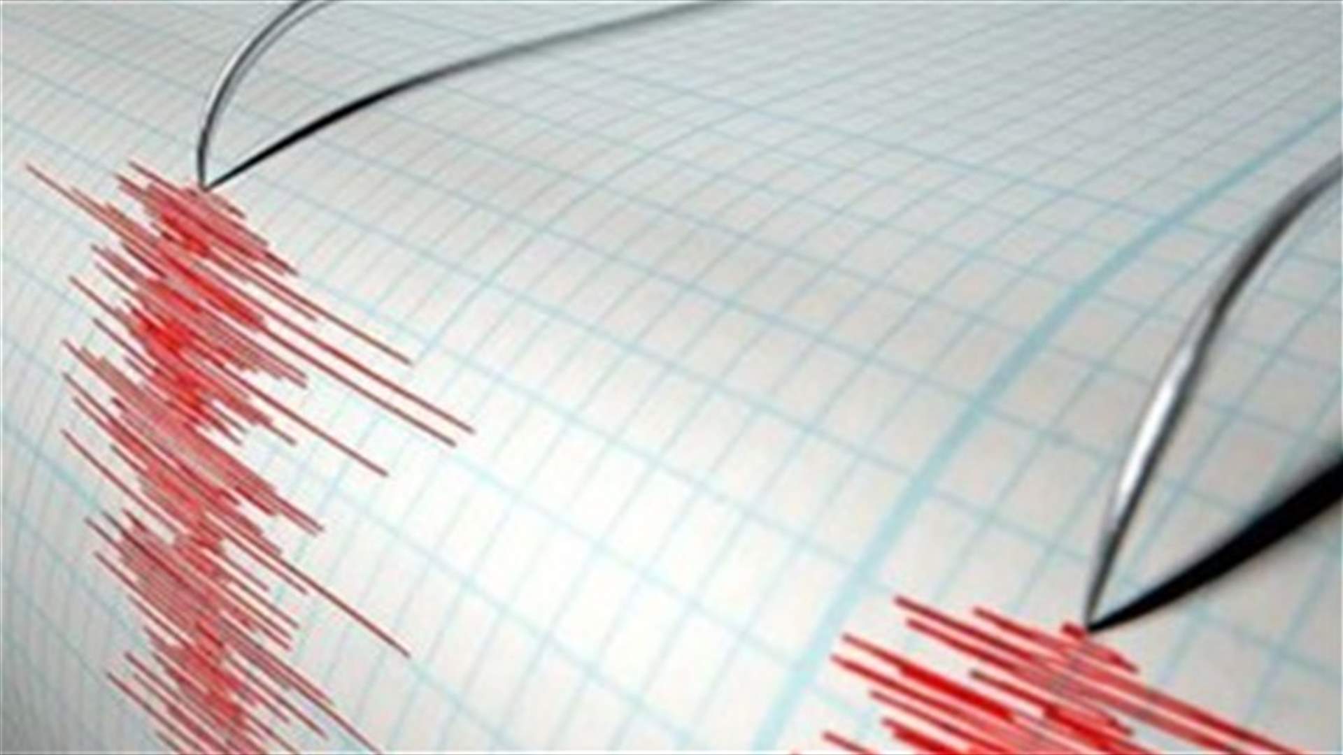 Strong quake off Turkish and Greek coasts kills two, injures scores