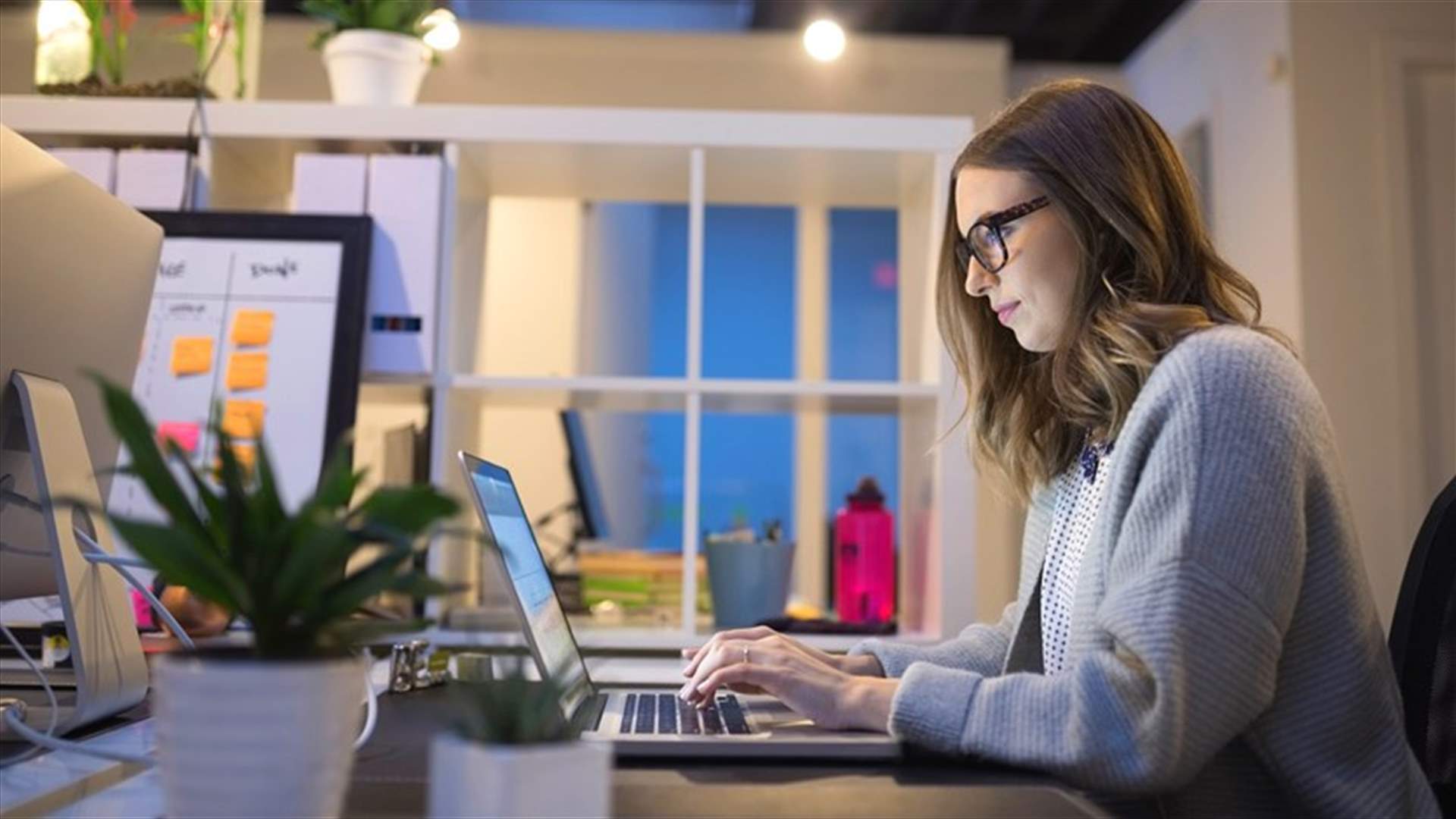 أفضل 10 شركات عالمية للنساء العاملات