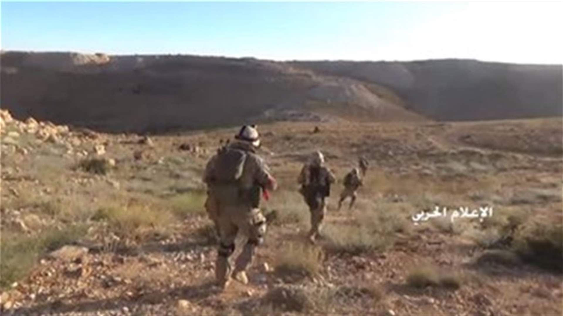 [PHOTOS] Hezbollah fighters on Arsal mountainous outskirts