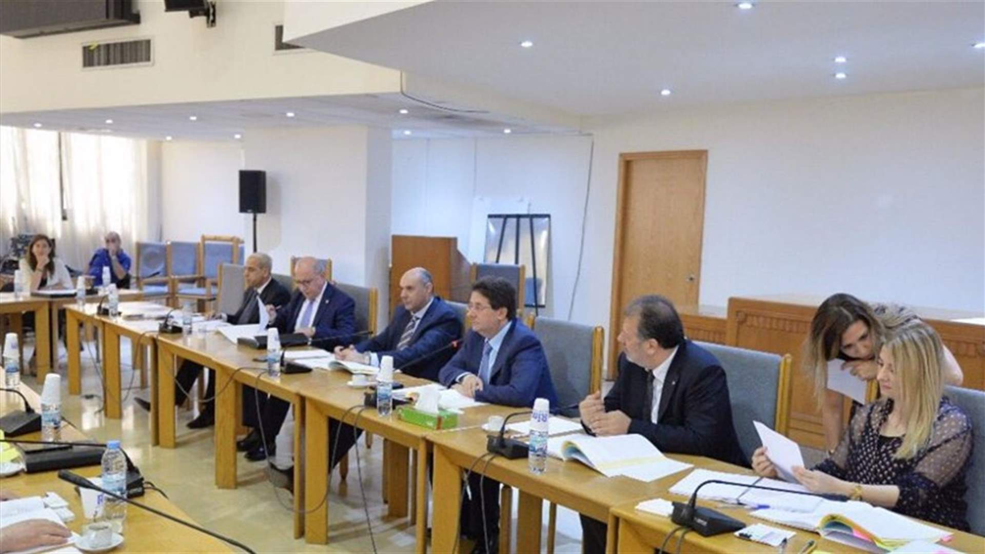 لجنة المال: نفقات بعض المجالس والهيئات لا تتناسب مع انتاجيتها