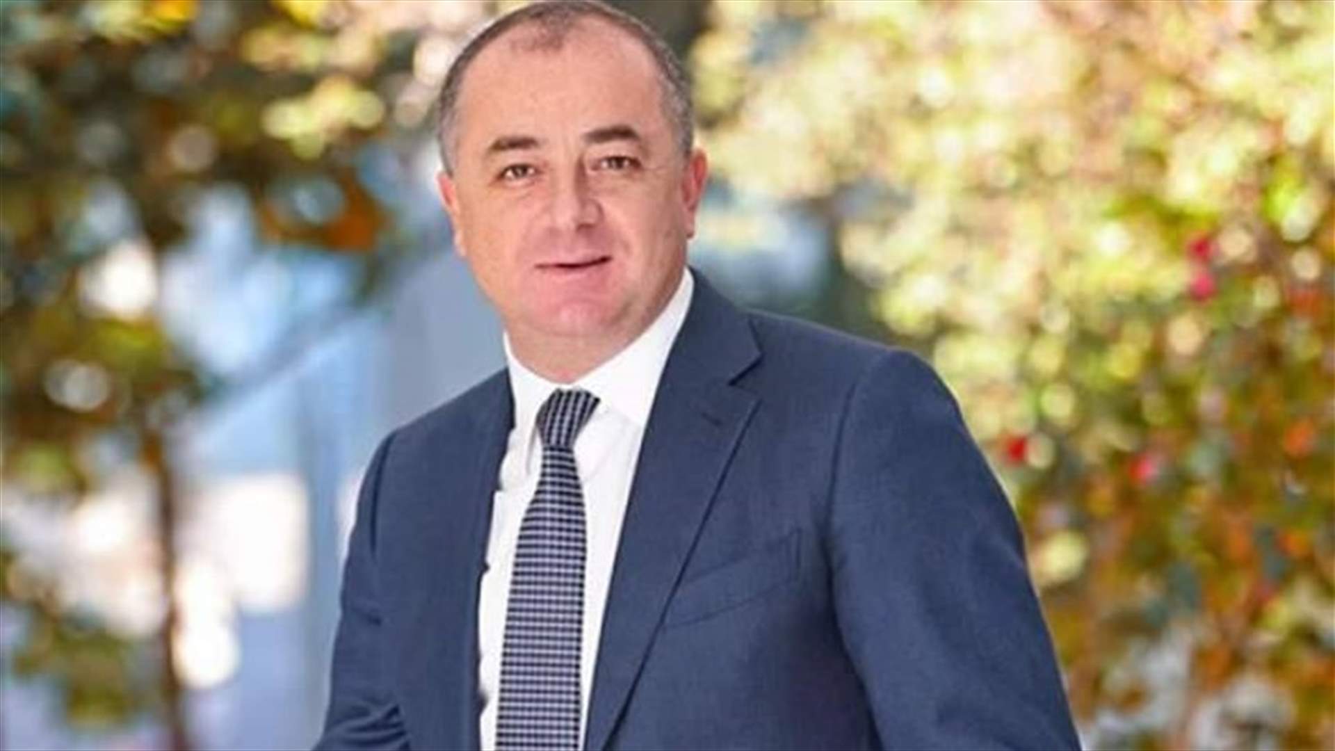 بالصورة - بوصعب يوجه تحيّة إلى "الأبطال" في جرود عرسال