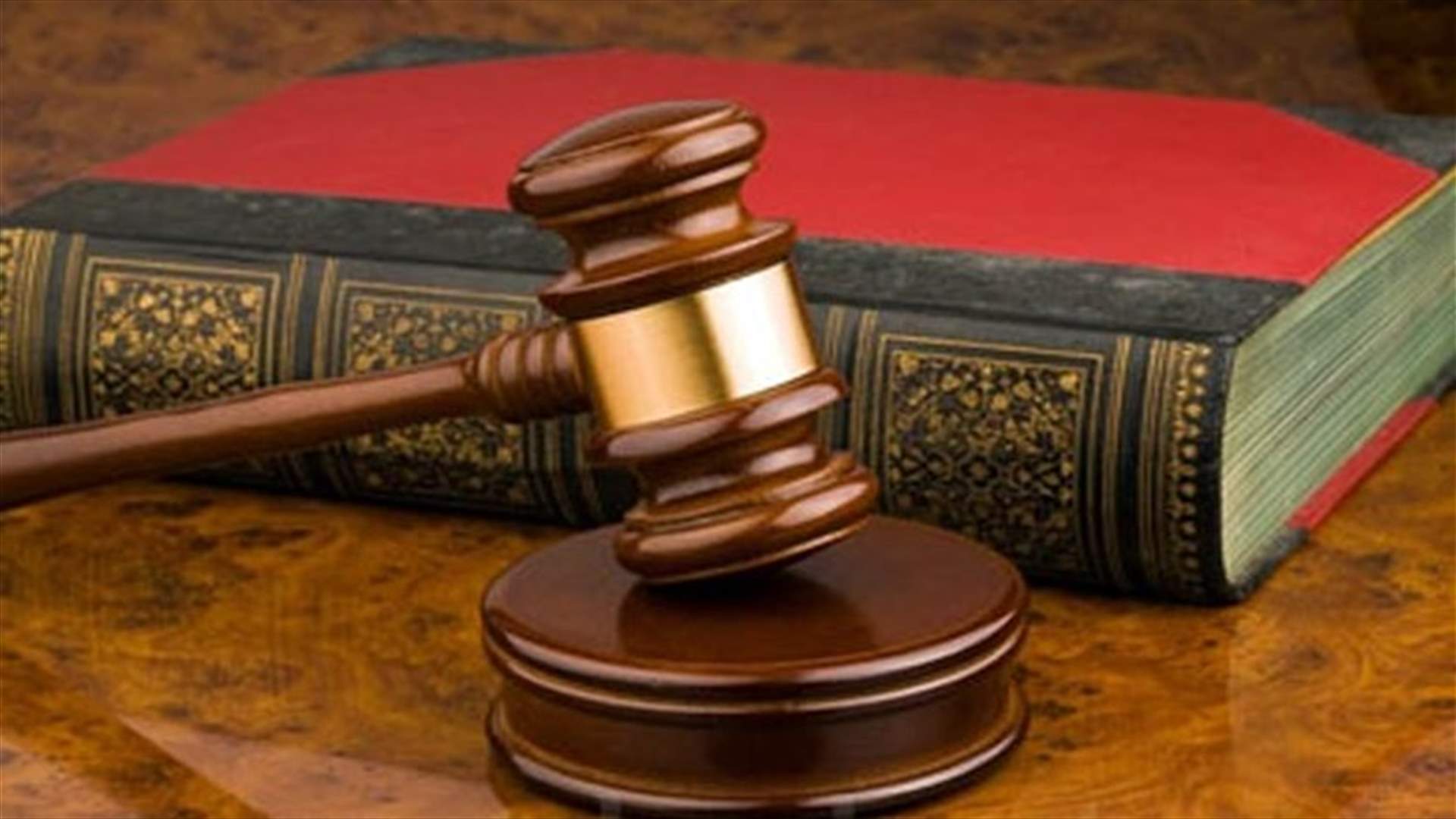 محكمة تركية تأمر باستمرار احتجاز 4 موظفين بصحيفة جمهوريت