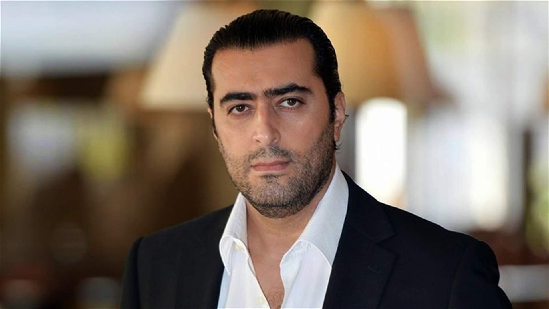 معجب إستفزّ باسم ياخور.. فلقّنه درساً قاسياً!