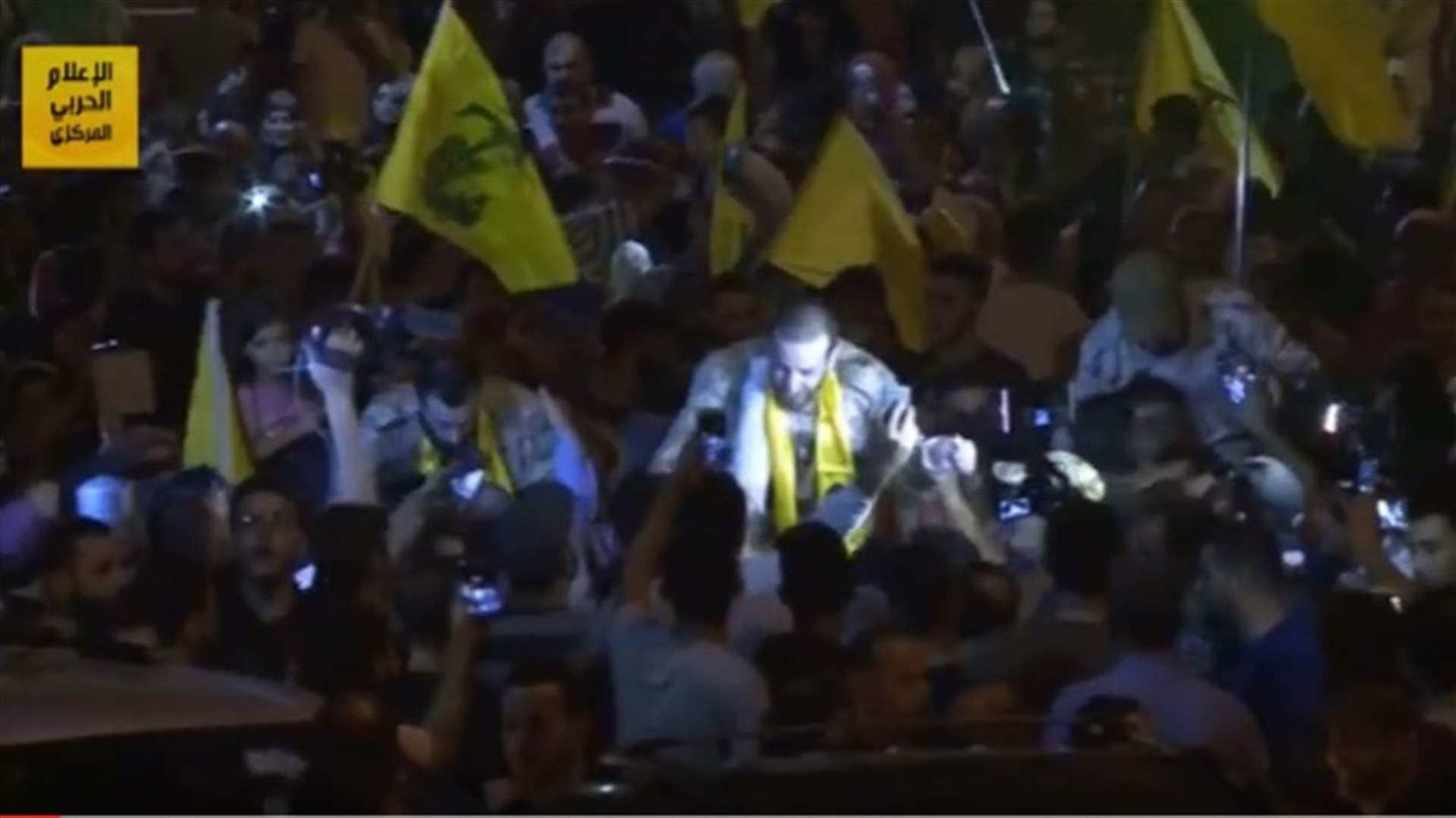 بالفيديو - استقبال حاشد لأسرى حزب الله المحررين في بلدة القاع