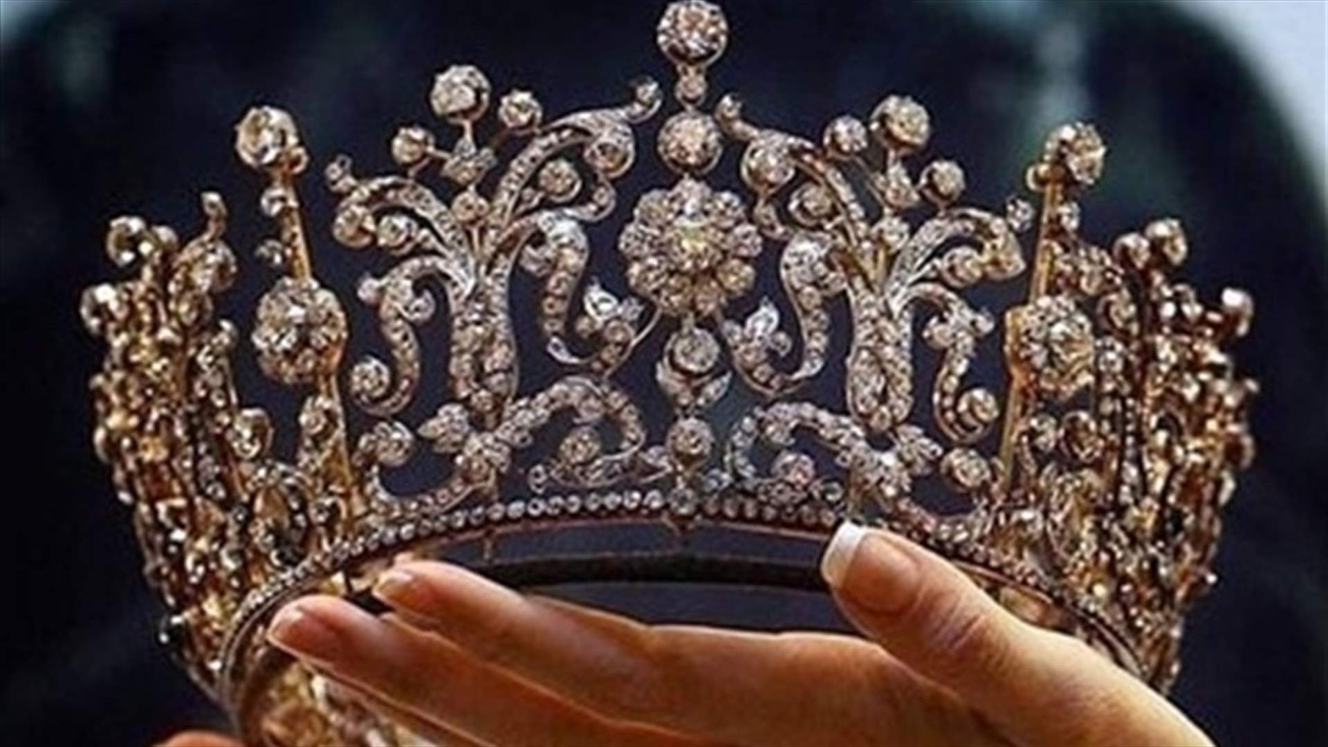 تجريد ملكة جمال عربية من لقبها.. ما أخفته كان صادماً
