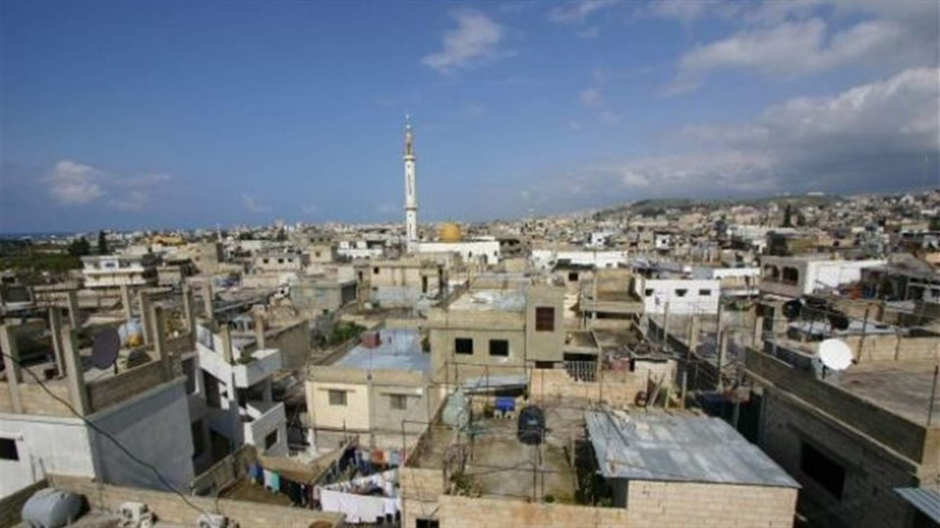 ماذا يجري في مخيم المية ومية؟