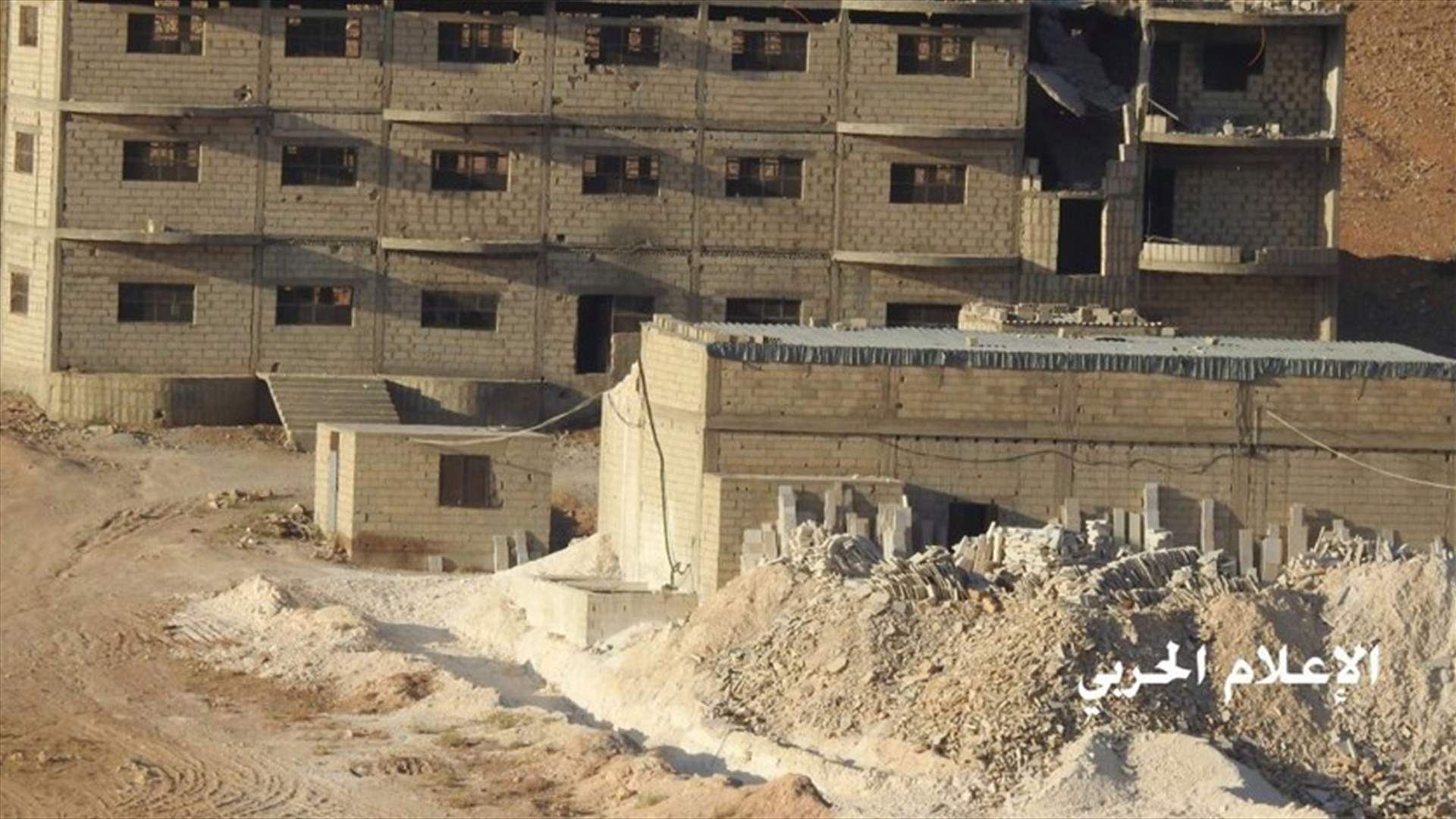 بالصور - تعرفوا على مسبح "أبو مالك التلي"