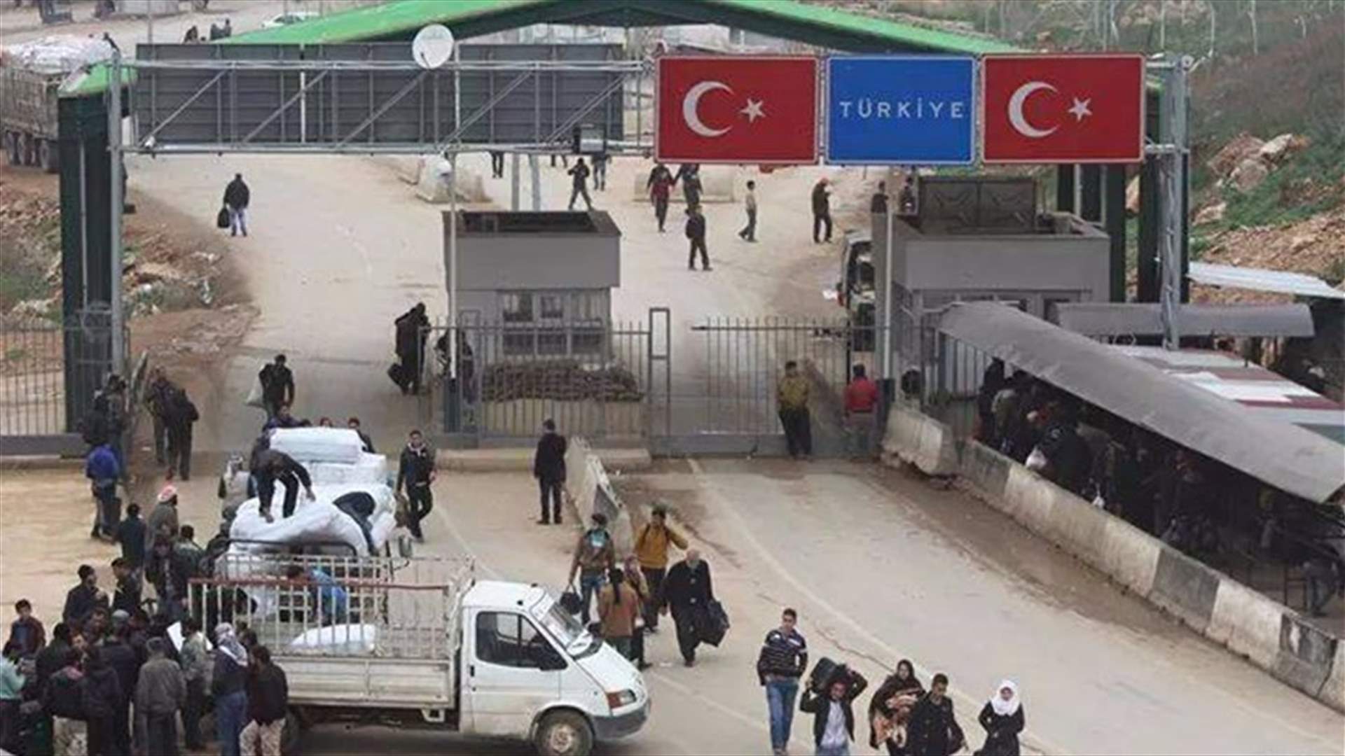 تركيا تفرض قيودا على معبر باب الهوى